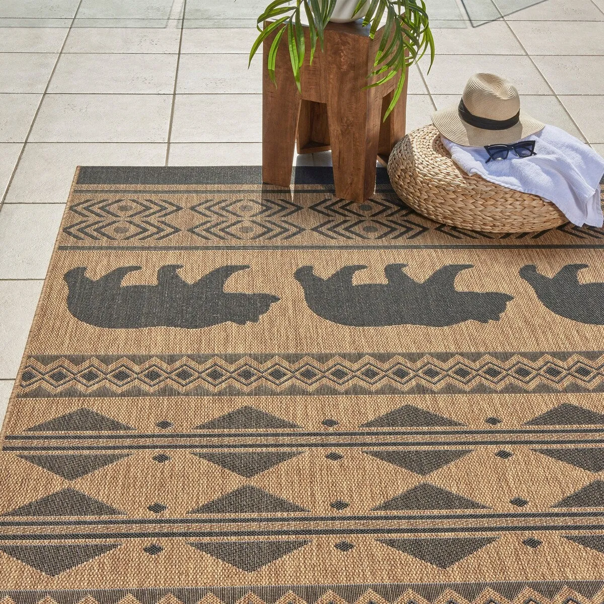 Gertmenian Paseo Orin Chestnut Brown Rustic Tribal Bear Indoor/ Outdoor Area Rug