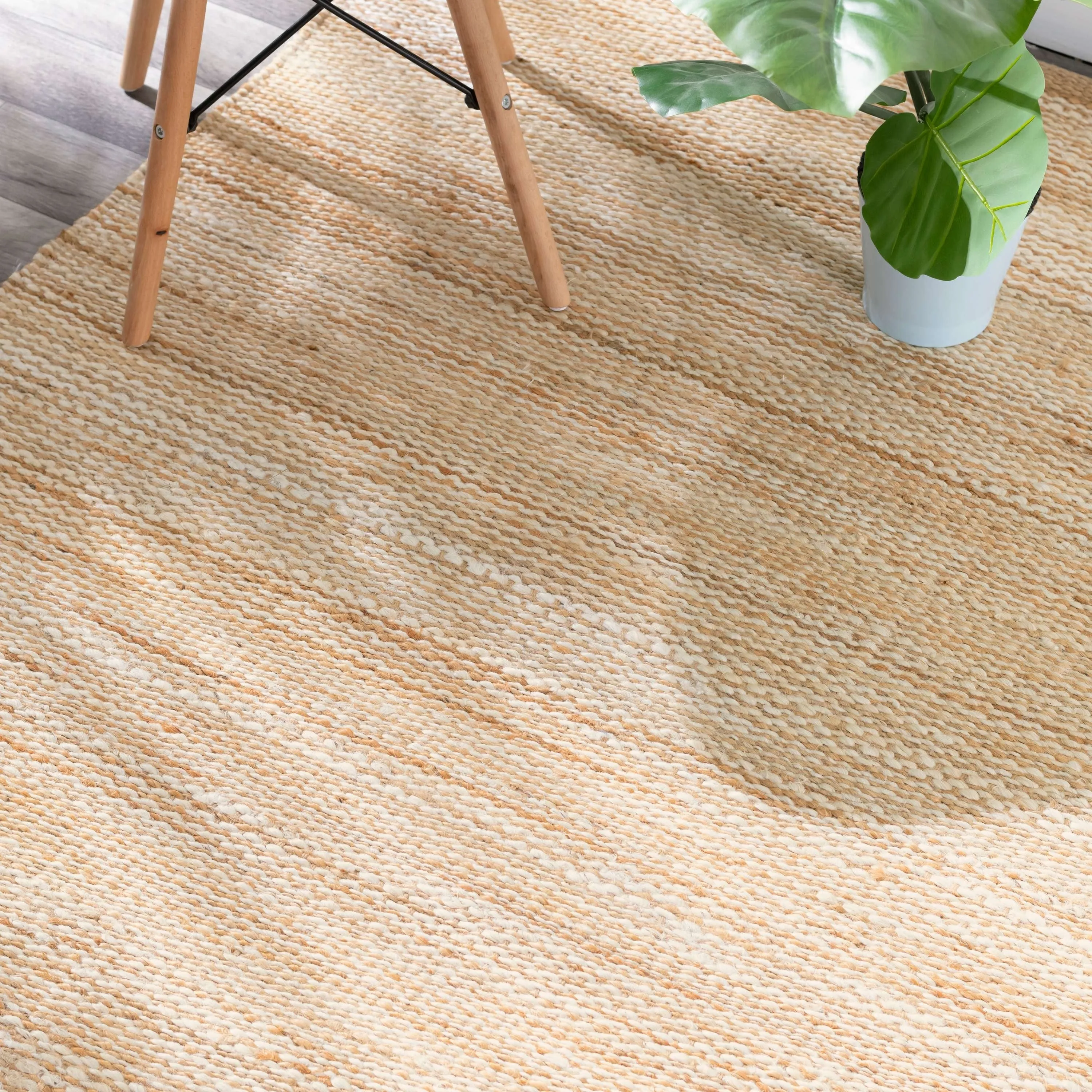 Gravel Ivory/Natural Handwoven Jute Rug