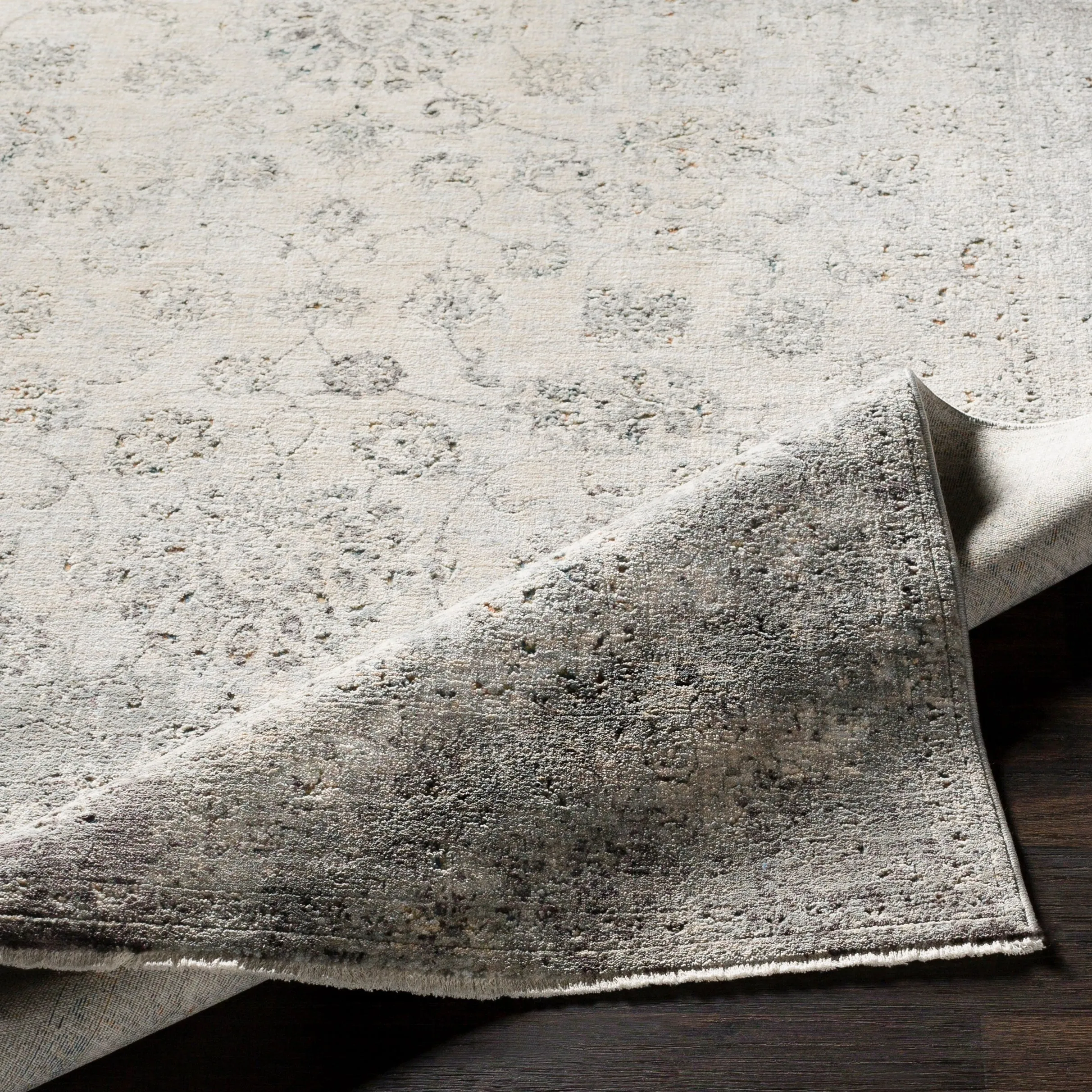 Harlan Distressed Traditional Area Rug - 3' 3 x 10'