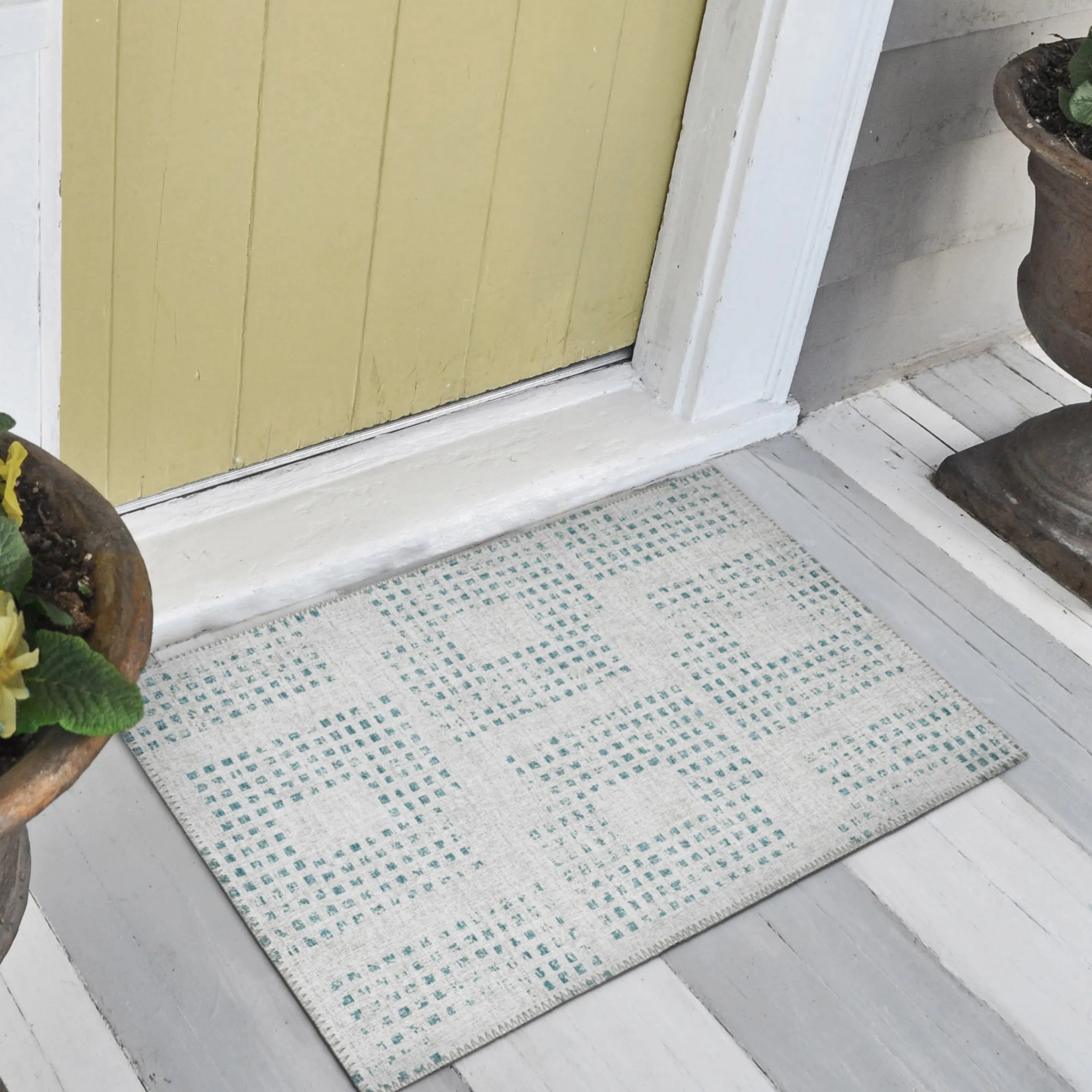 Indoor/ Outdoor Eleanor Modern Houndstooth Washable Rug