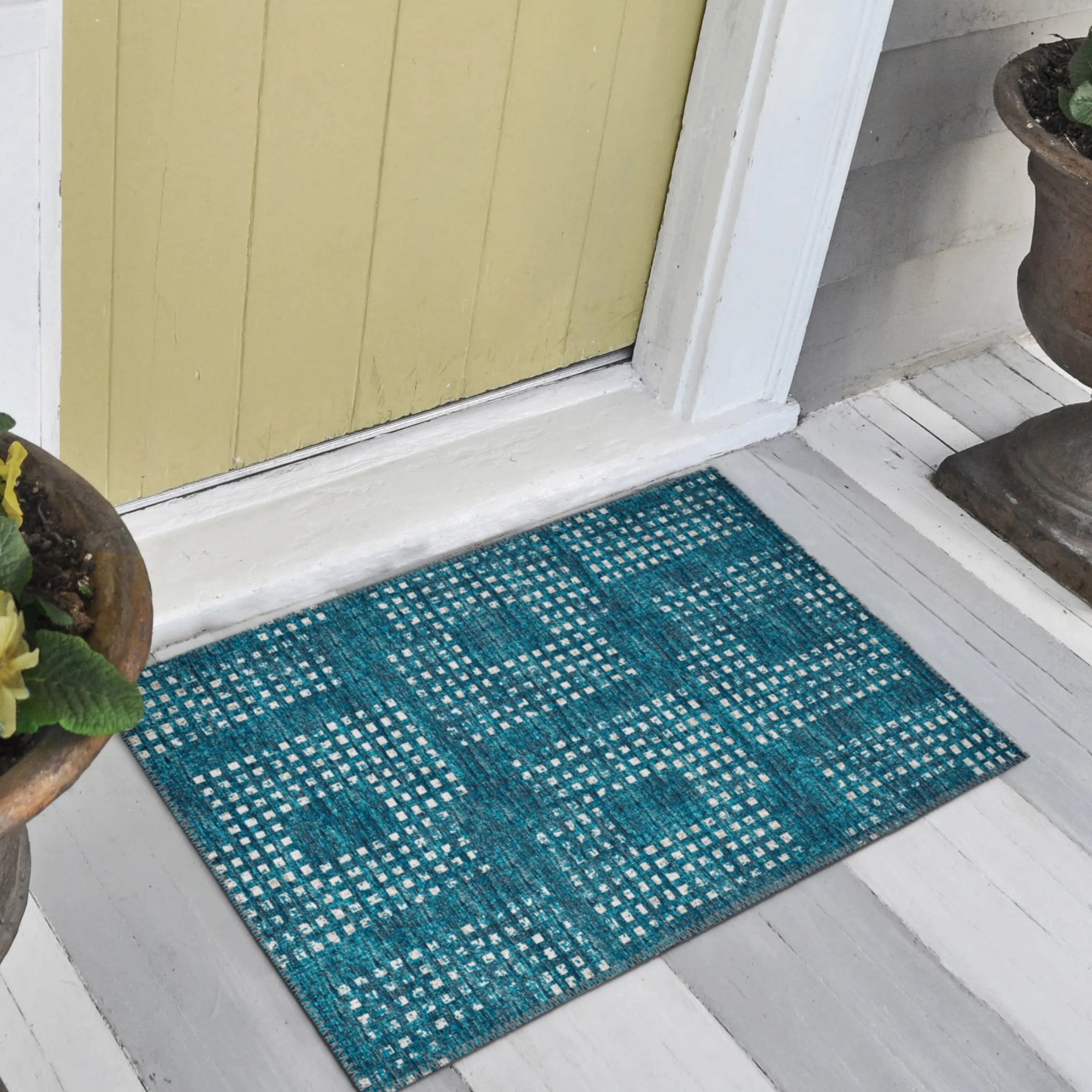 Indoor/ Outdoor Eleanor Modern Houndstooth Washable Rug