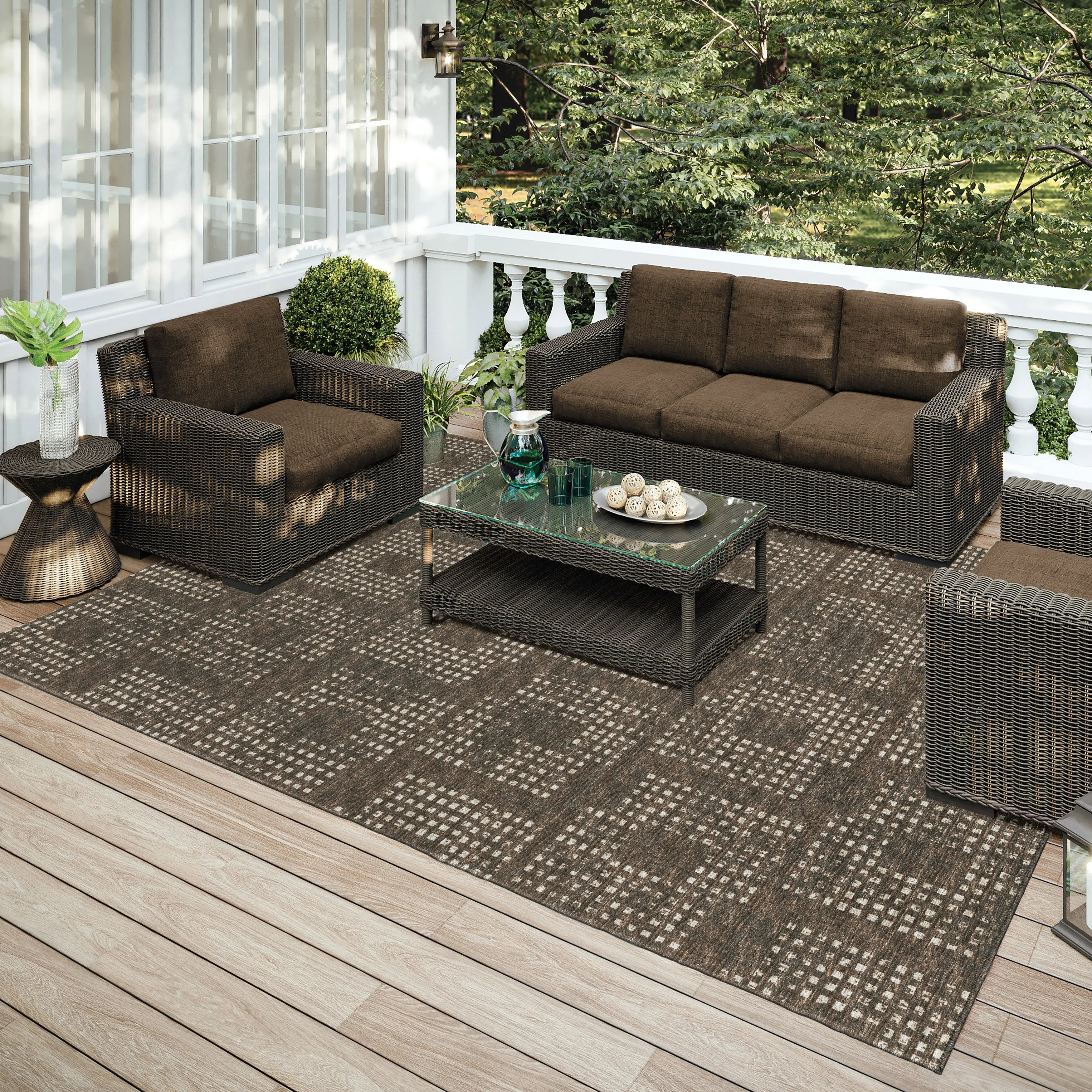 Indoor/ Outdoor Eleanor Modern Houndstooth Washable Rug