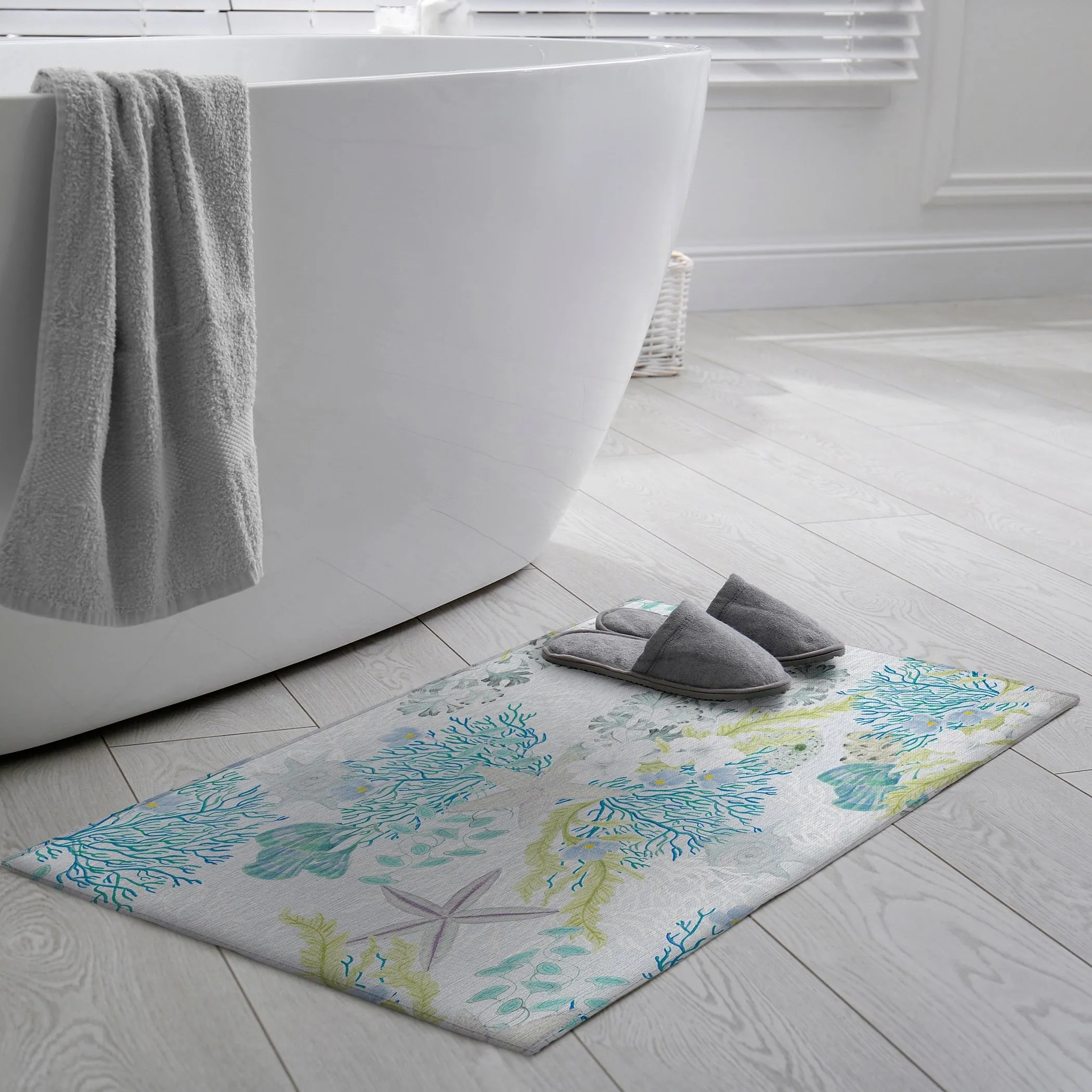 Indoor/ Outdoor Surfside Coral Reef Washable Rug New