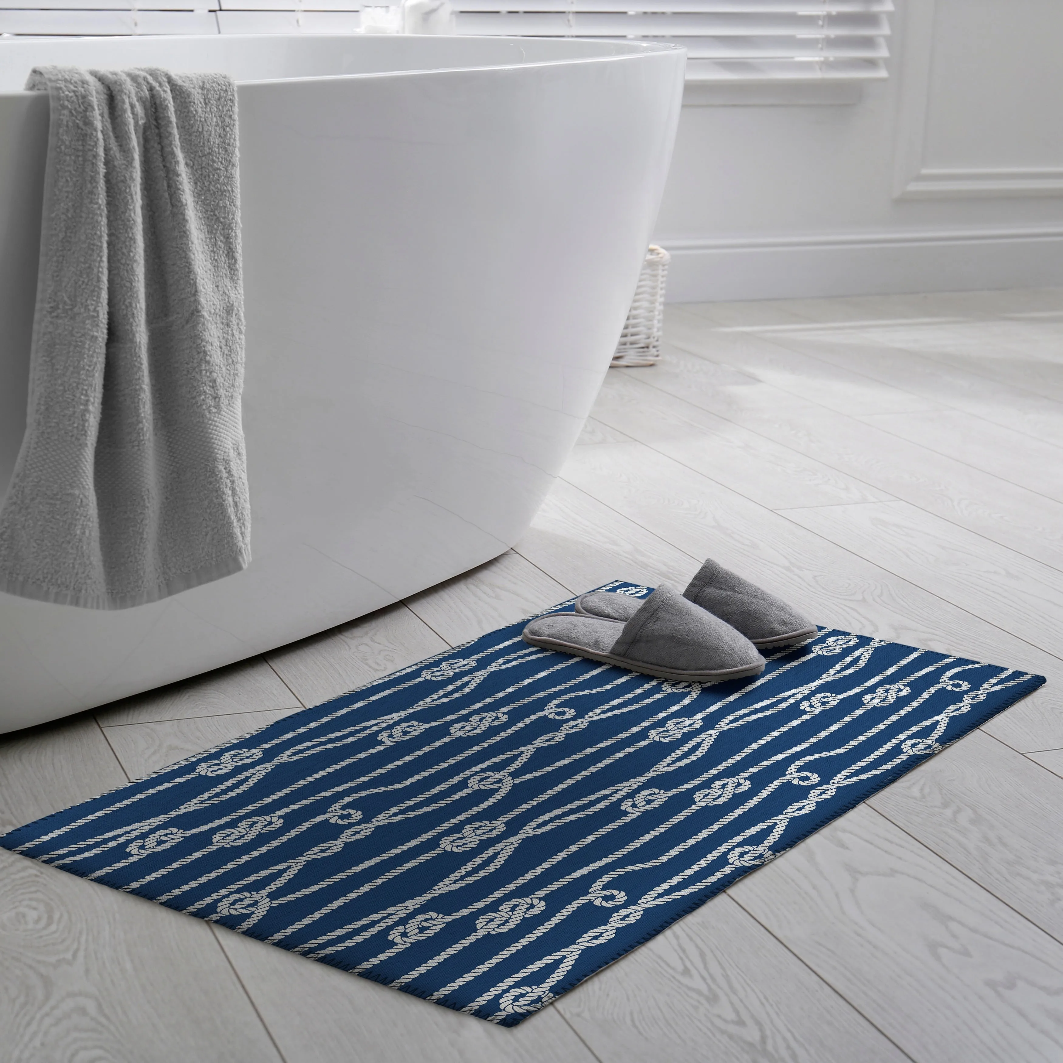 Indoor/Outdoor Harpswell Ocean Rope Washable Rug