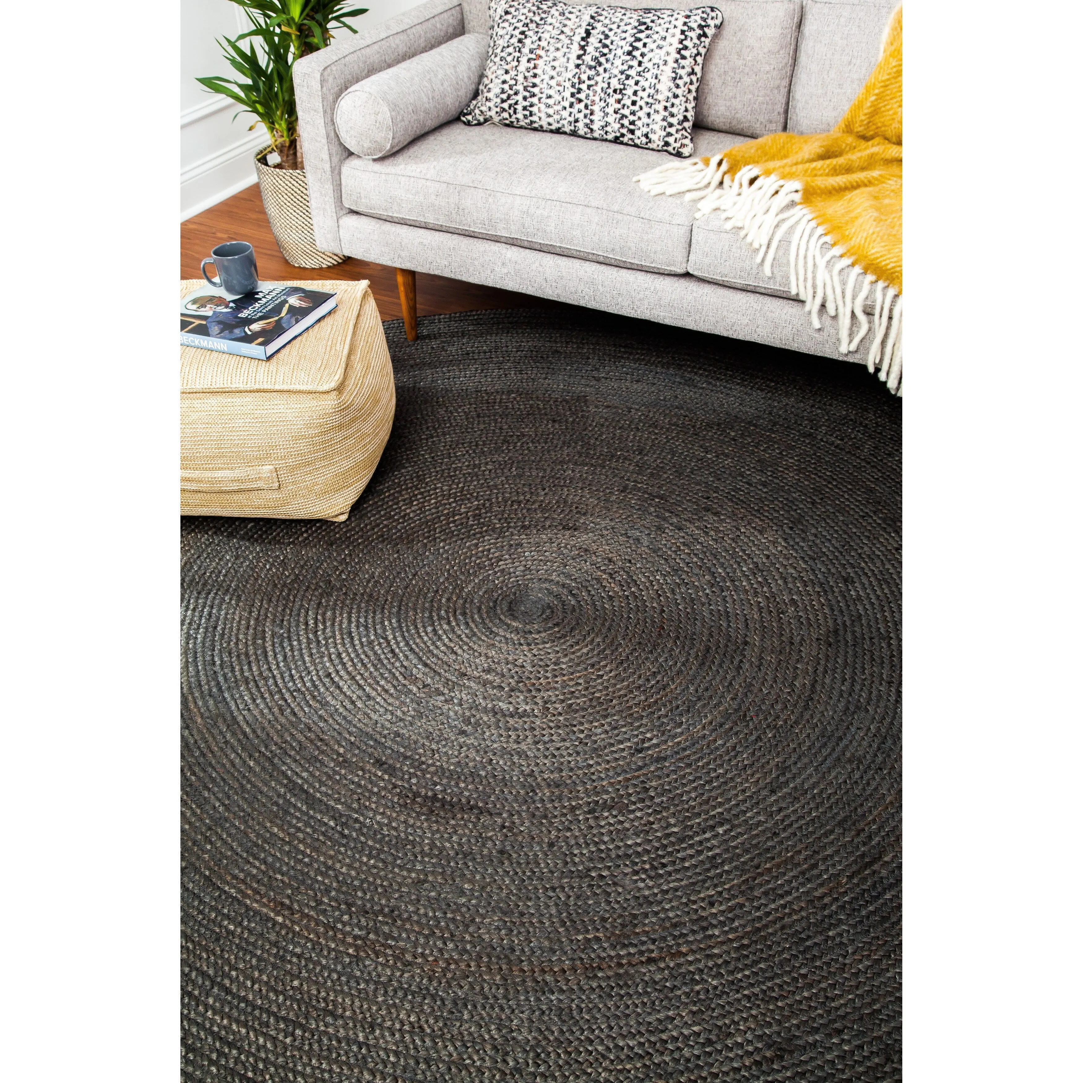 Jani Tara Braided Natural Jute Area Rug - Kerala Round Rug. 4-Feet. Durable. Superior Quality