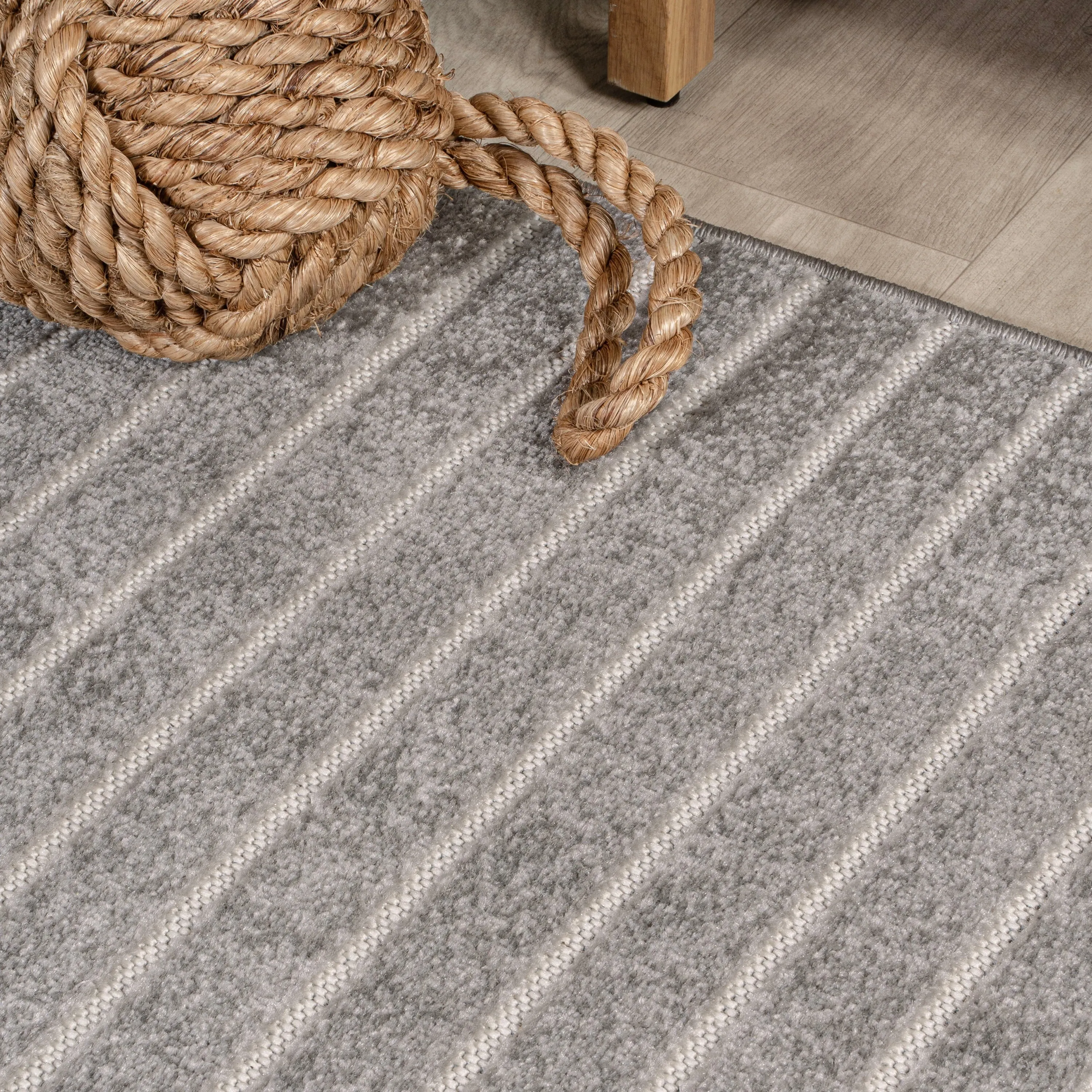JONATHAN Y Aarhus Minimalist Angle Geometric Ivory/Cream Area Rug