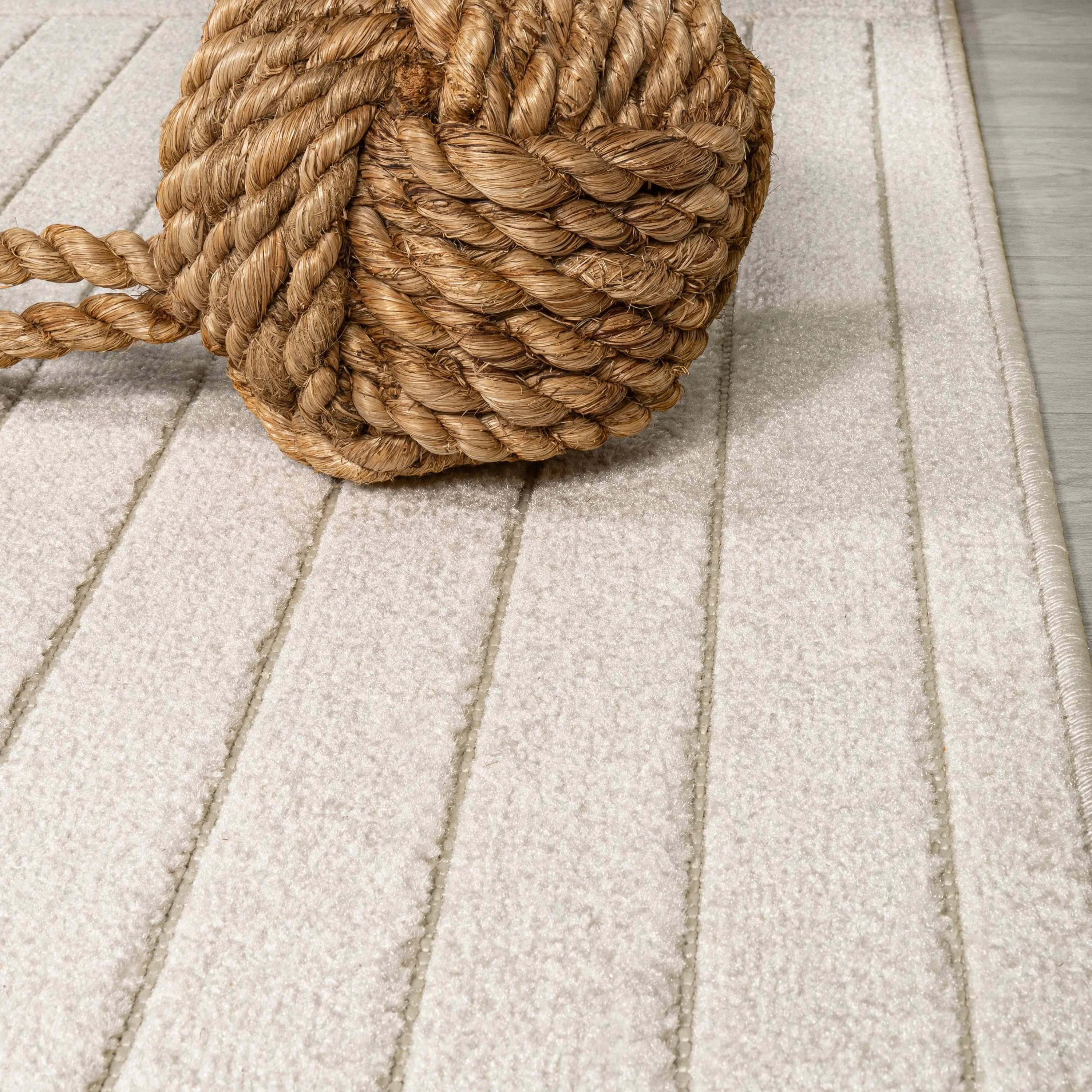 JONATHAN Y Aarhus Minimalist Angle Geometric Ivory/Cream Area Rug