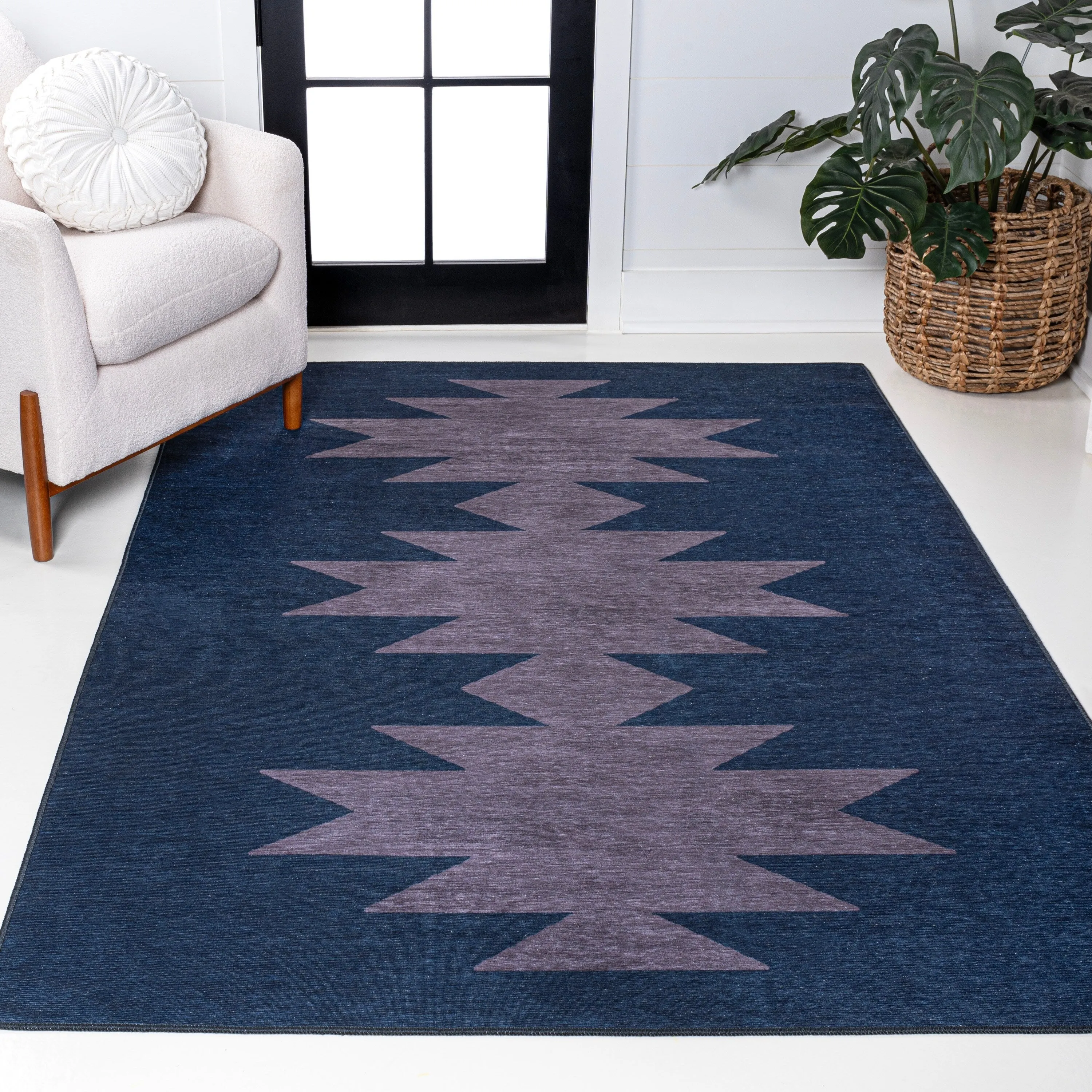 JONATHAN Y Adriel Solid Low-Pile Machine Washable Area Rug