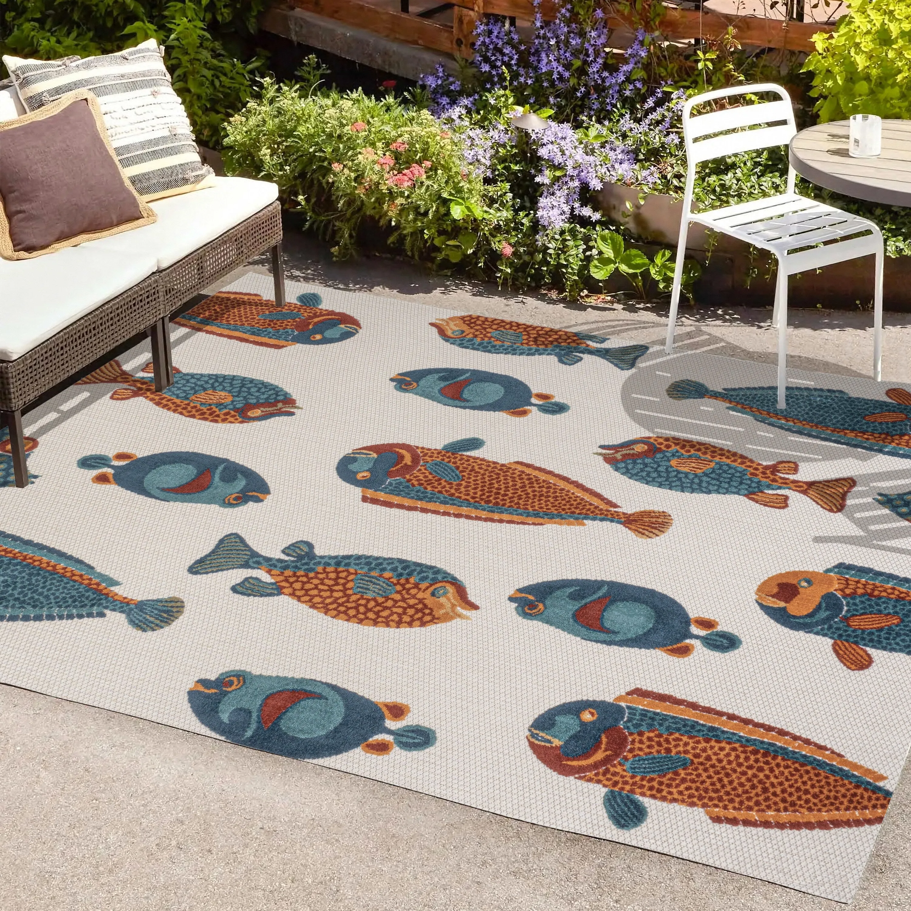 JONATHAN Y Aranciata Modern Fish High-Low Indoor/Outdoor Area Rug