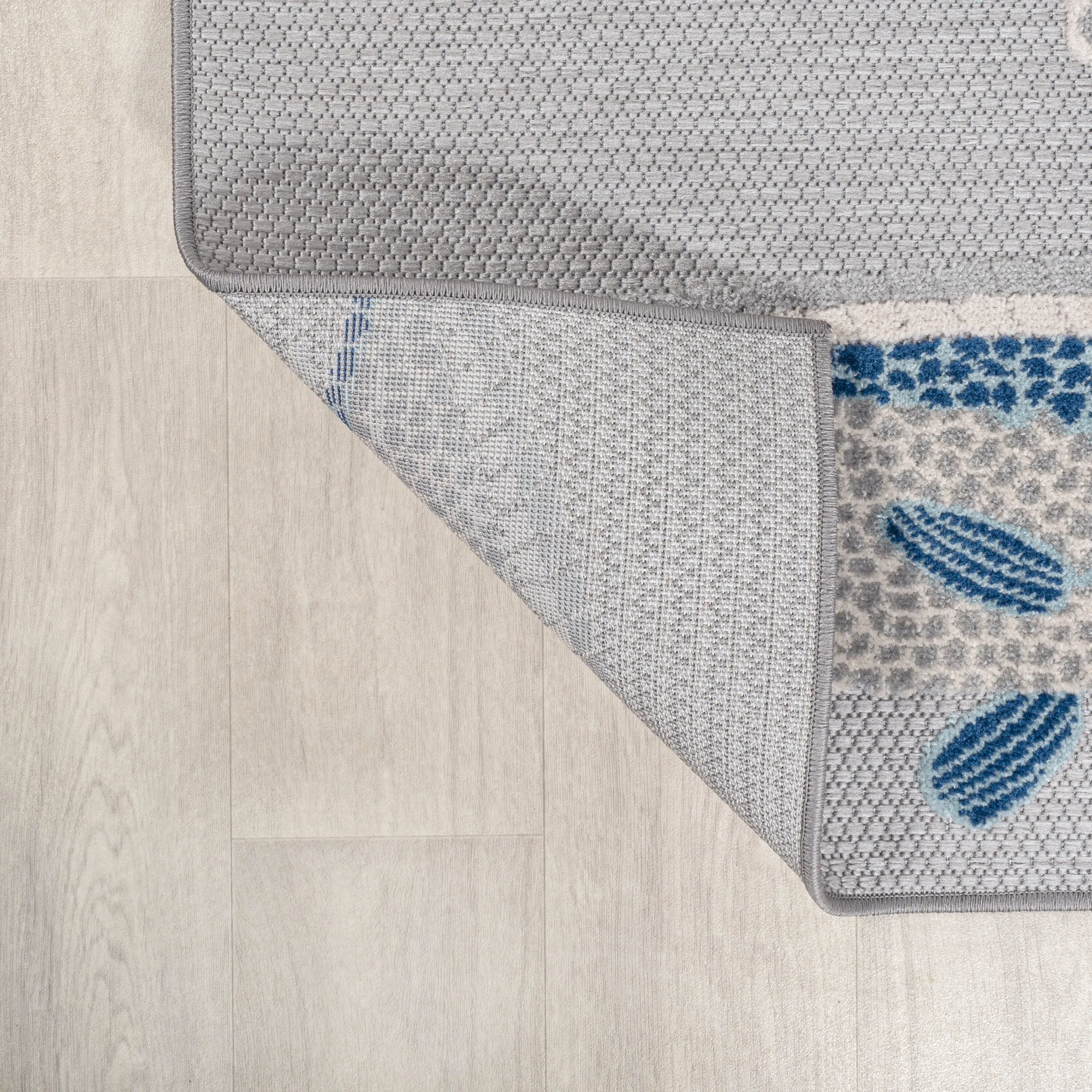 JONATHAN Y Aranciata Modern Fish High-Low Indoor/Outdoor Area Rug
