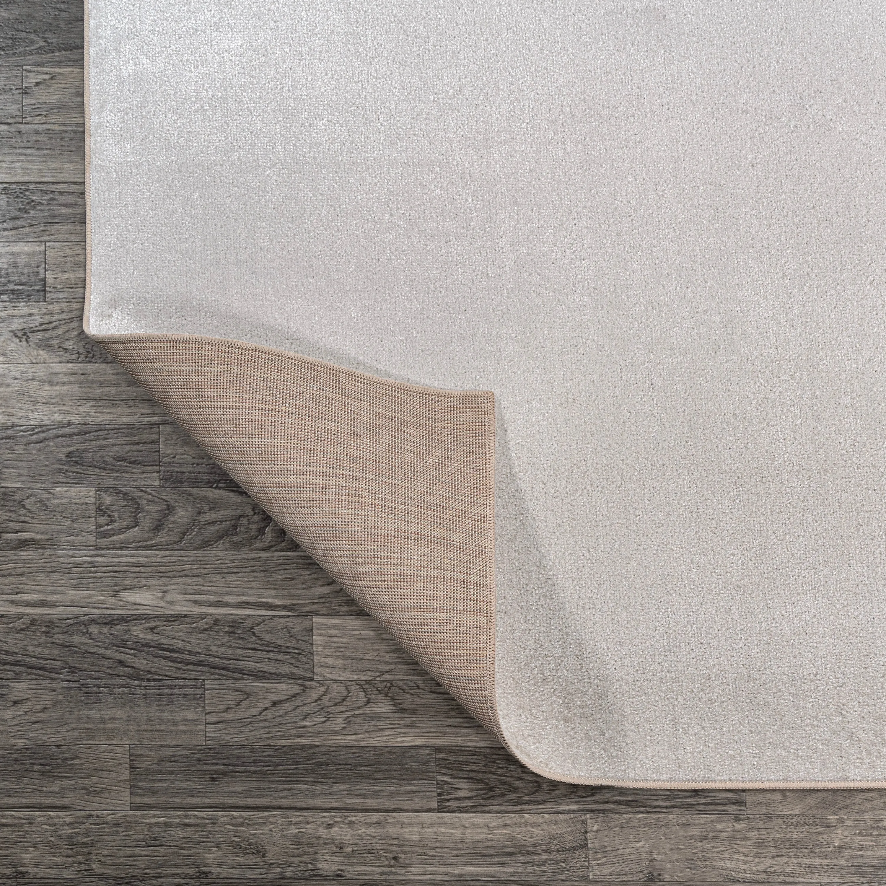 JONATHAN Y Fawning Classic Solid Low-Pile Machine-Washable Terra Area Rug