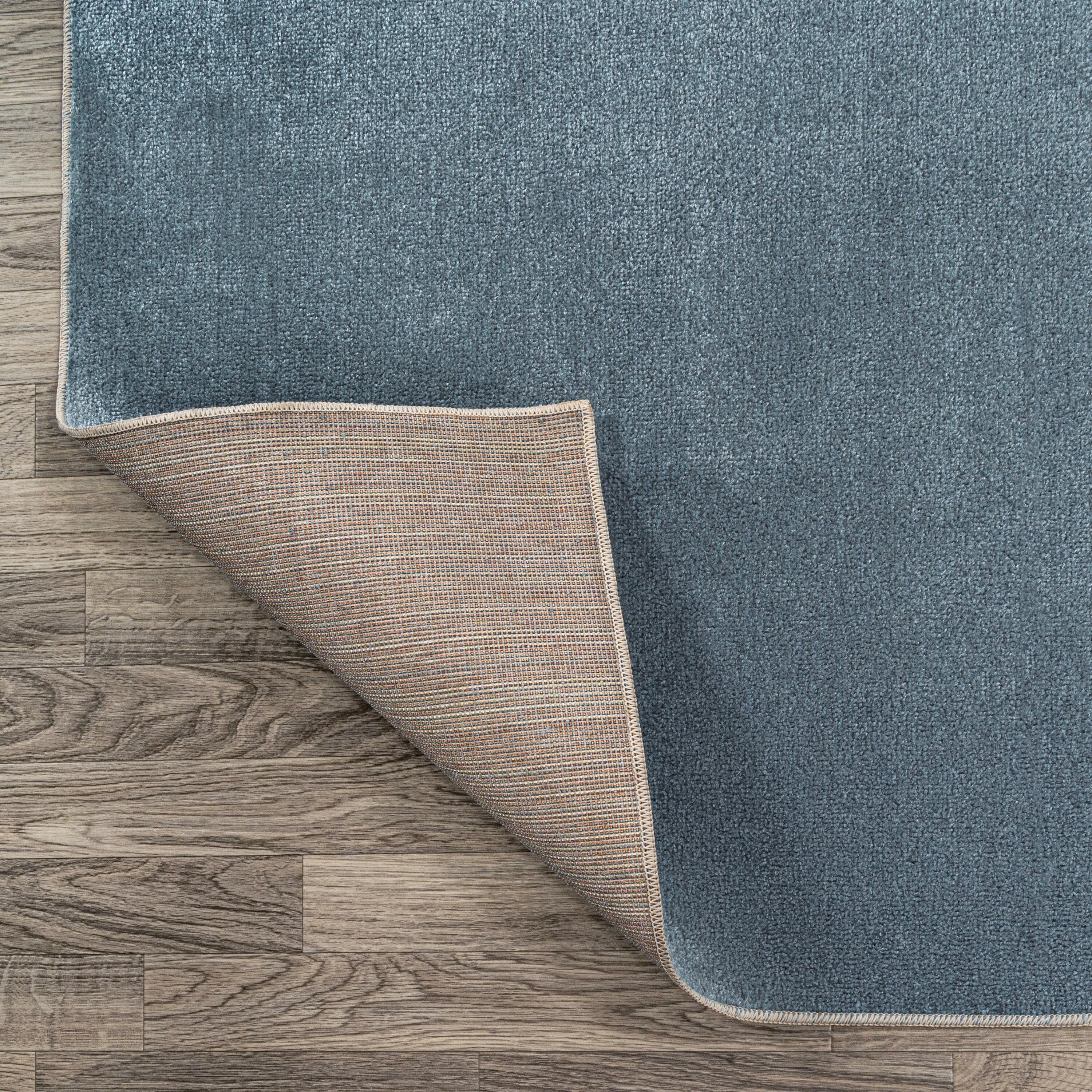 JONATHAN Y Fawning Classic Solid Low-Pile Machine-Washable Terra Area Rug