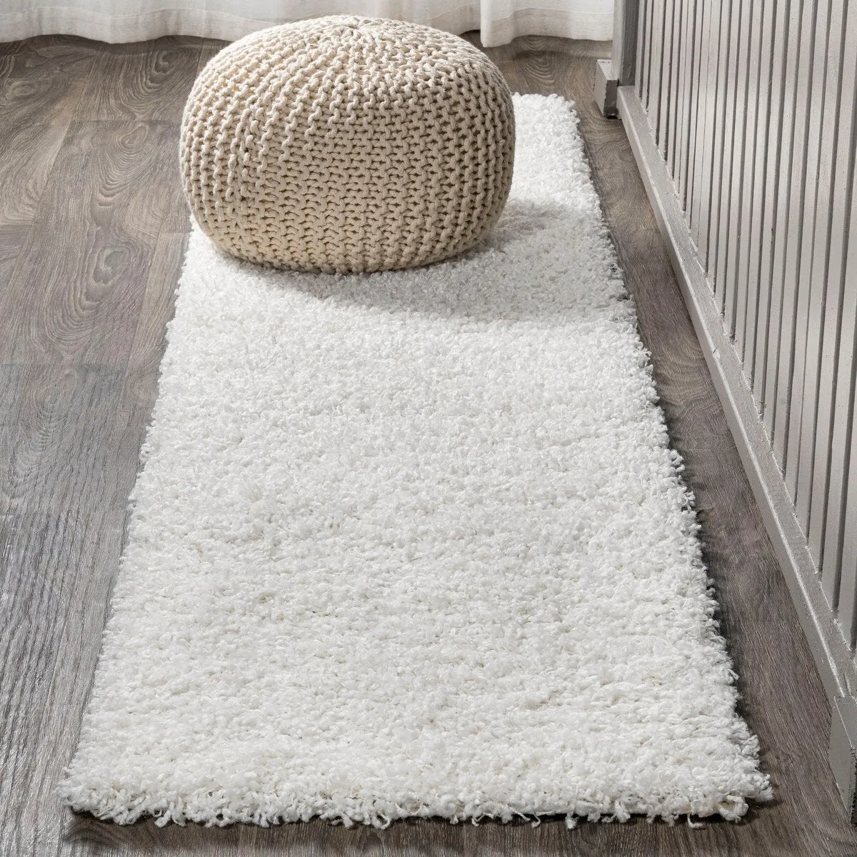 JONATHAN Y Modern Shag Plush Area Rug