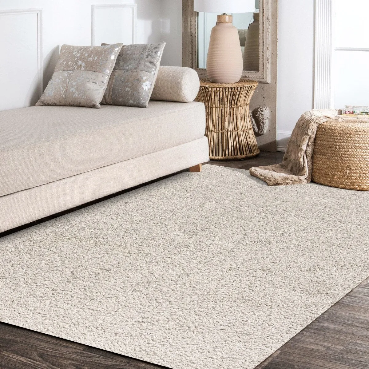JONATHAN Y Modern Shag Plush Area Rug