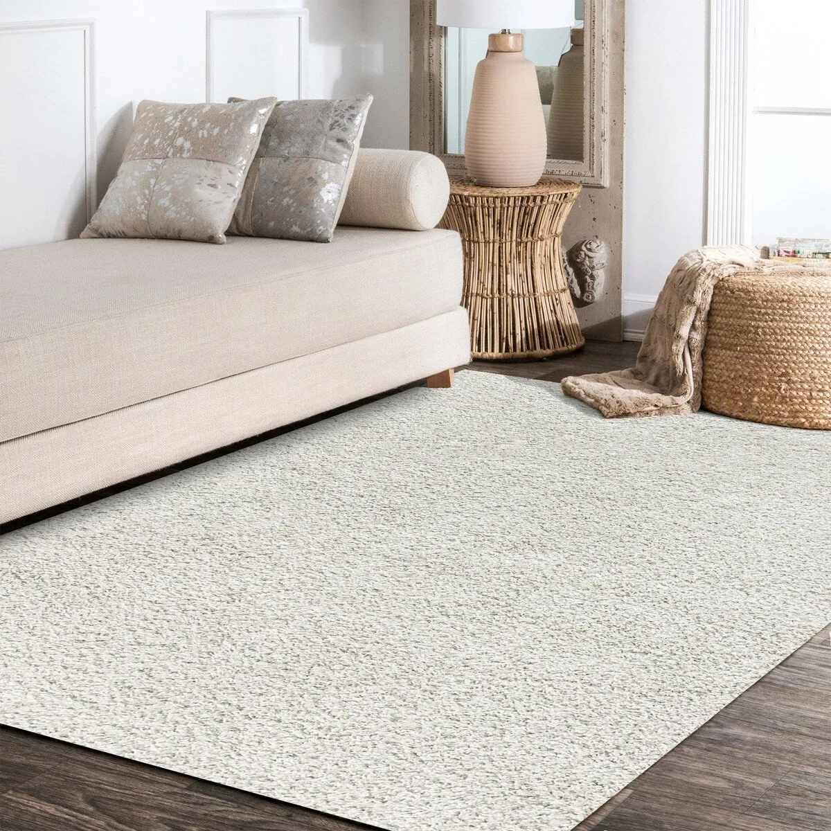 JONATHAN Y Modern Shag Plush Area Rug