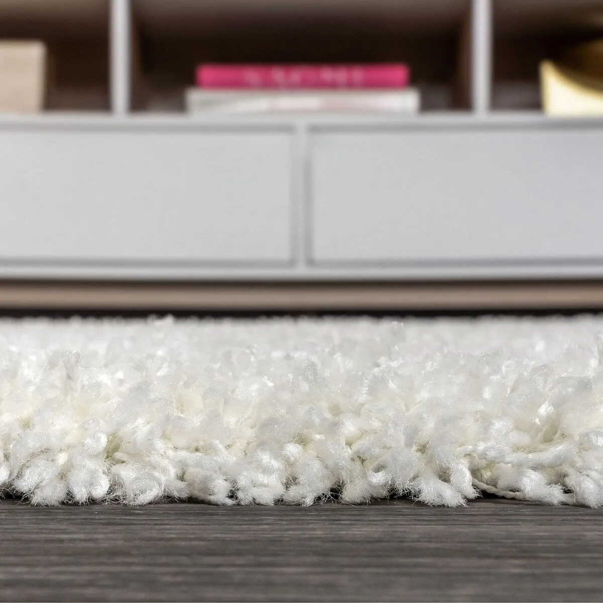 JONATHAN Y Modern Shag Plush Area Rug