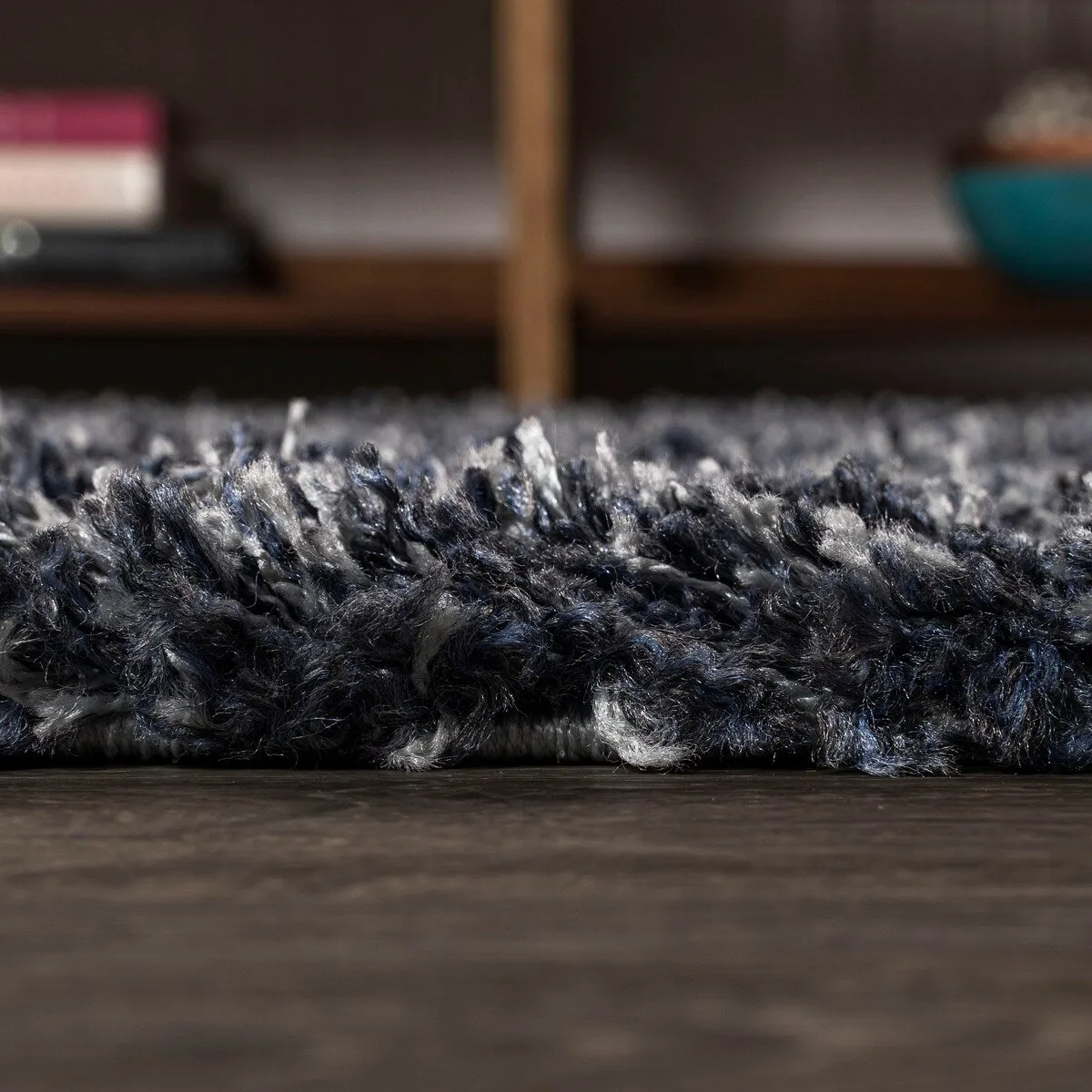 JONATHAN Y Modern Shag Plush Area Rug