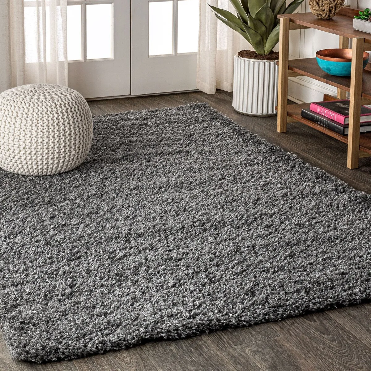 JONATHAN Y Modern Shag Plush Area Rug