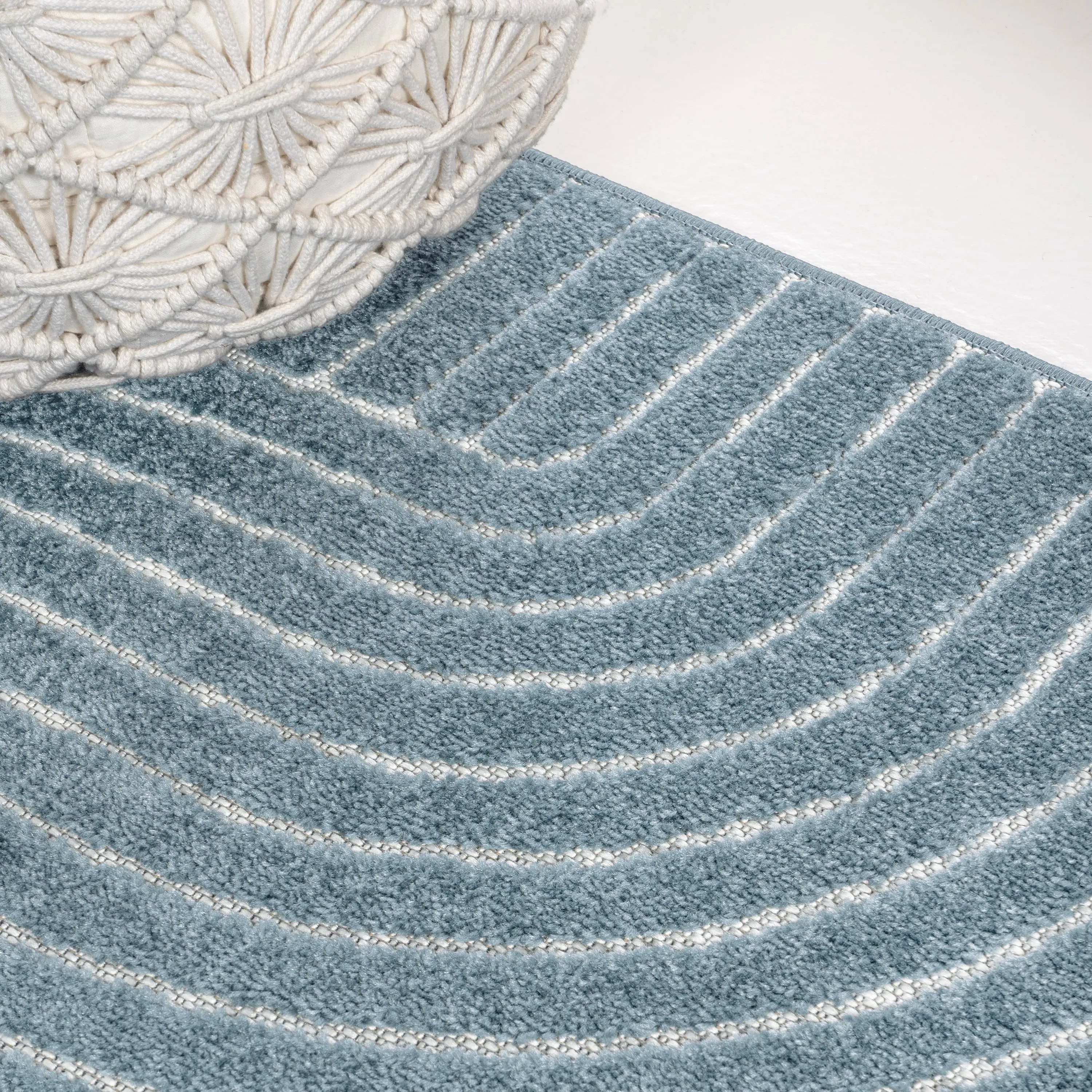 JONATHAN Y Odense Minimalist Curve Geometric Gray/Ivory Area Rug