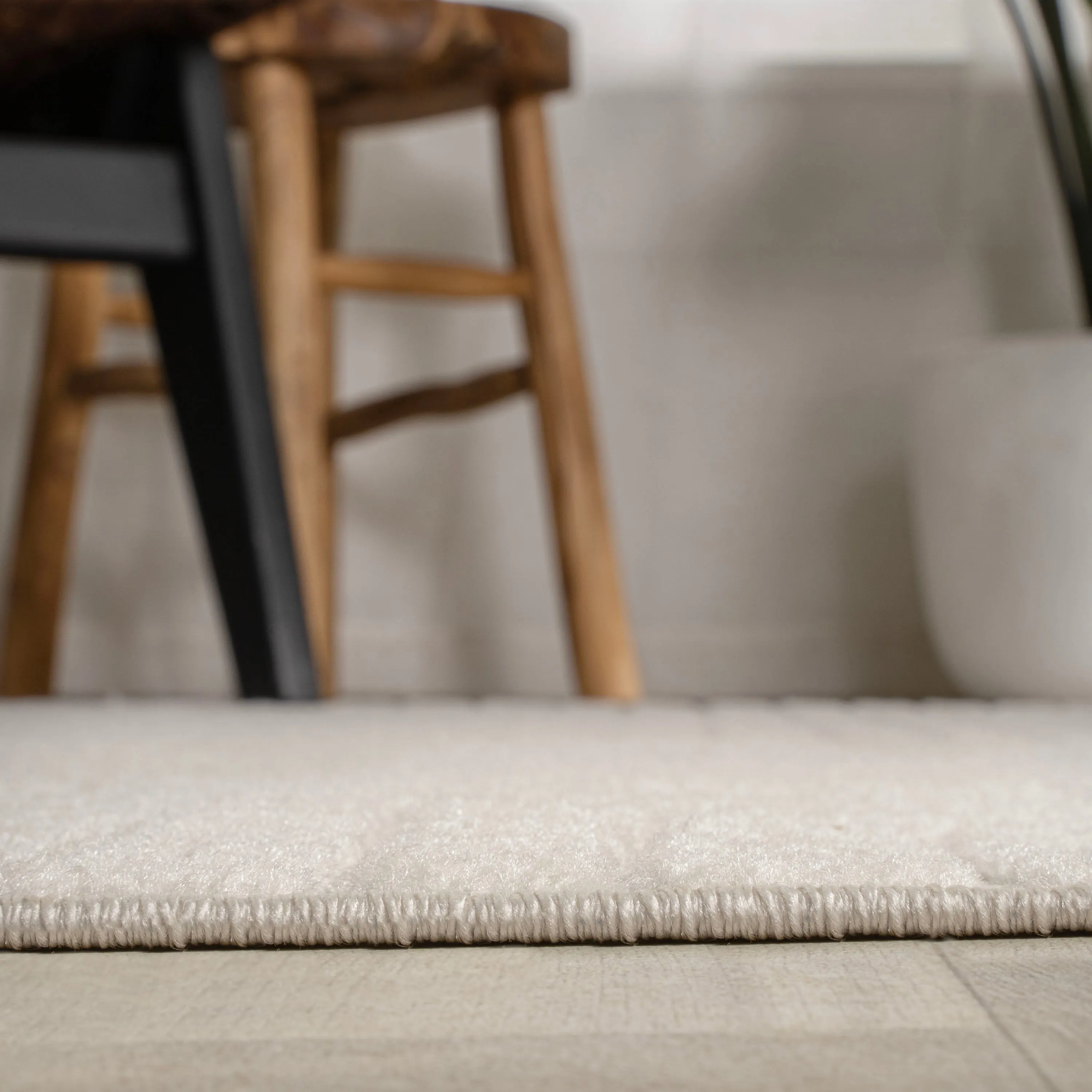 JONATHAN Y Odense Minimalist Curve Geometric Gray/Ivory Area Rug