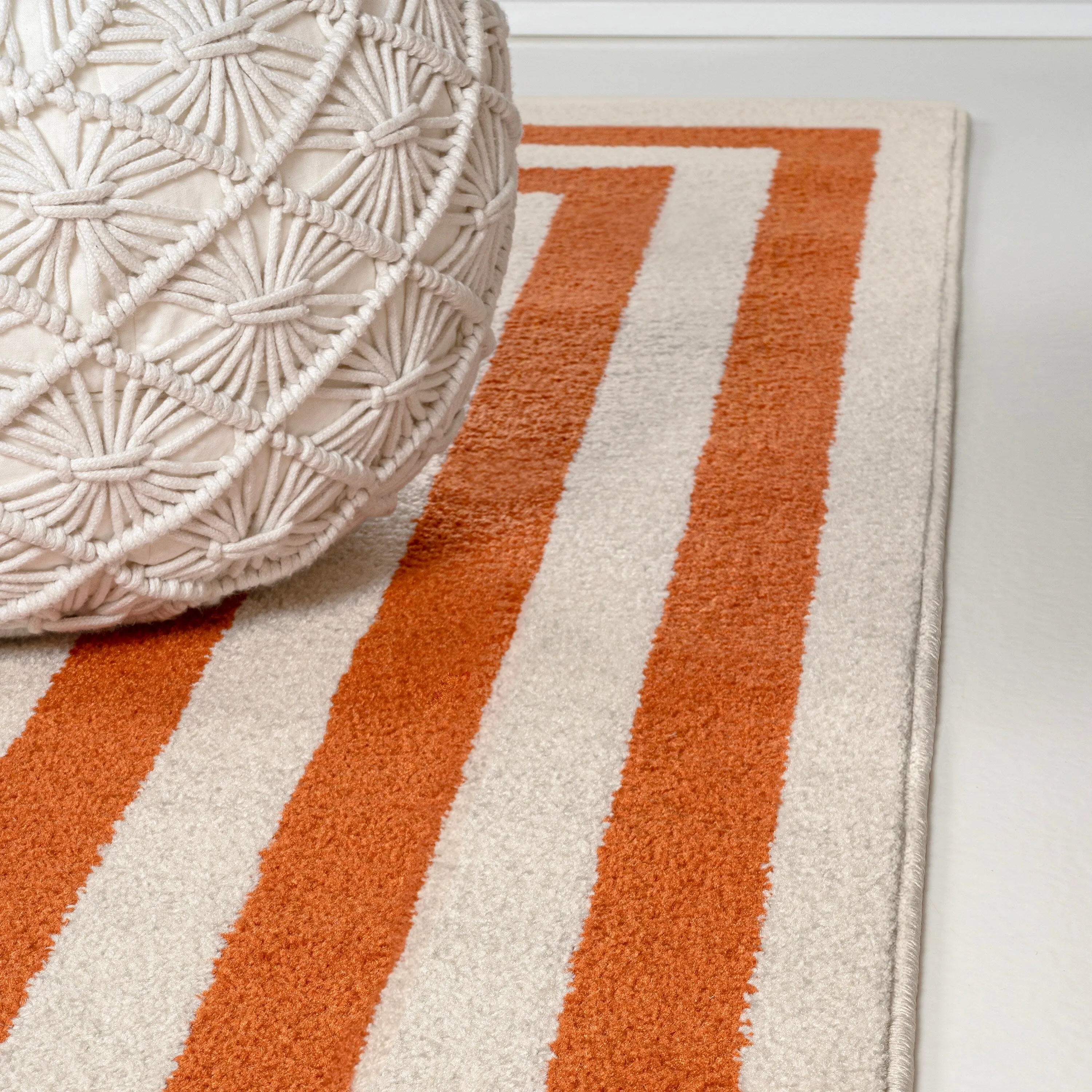 JONATHAN Y Olivier Modern Classic Mitre Stripe Brown/Ivory Rug