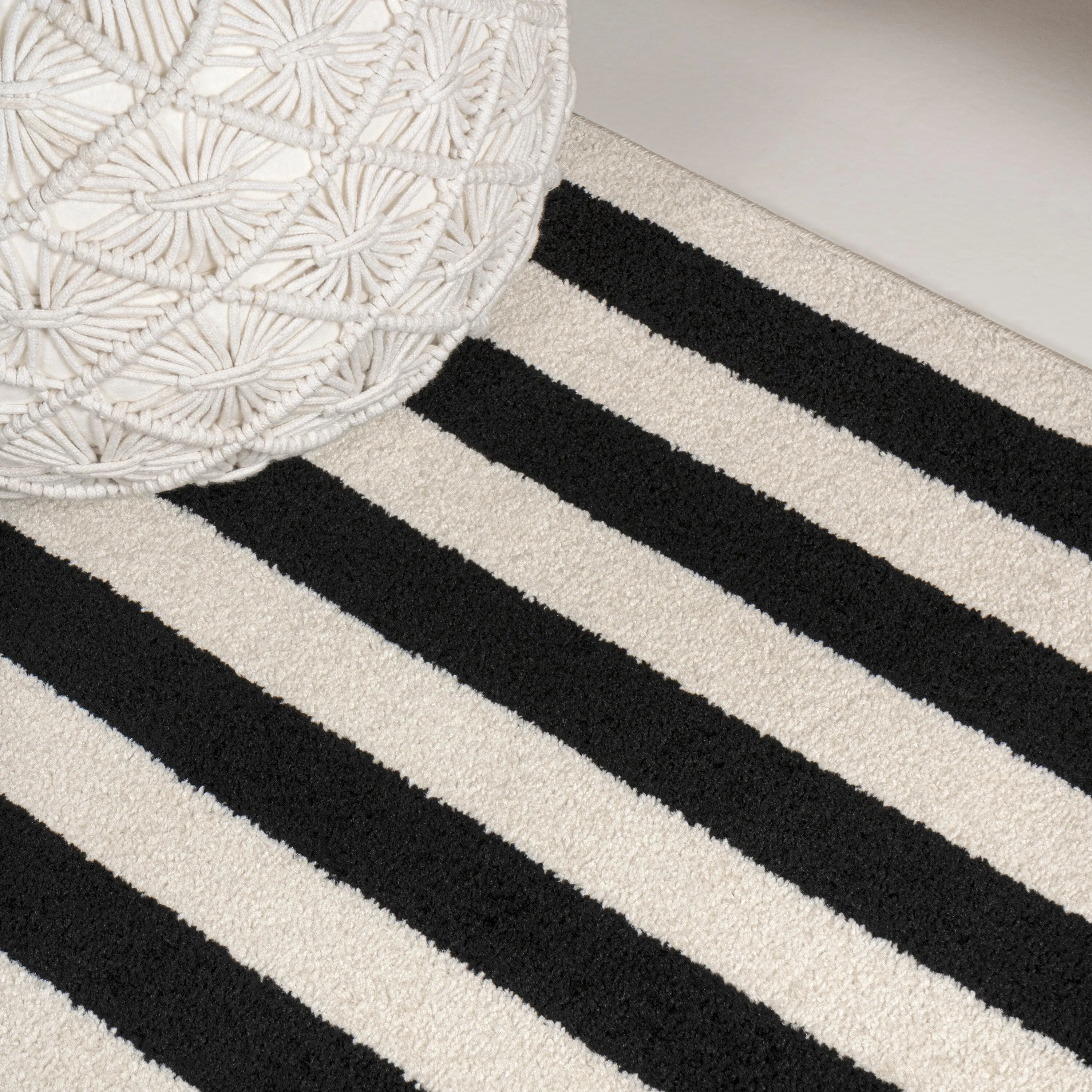 JONATHAN Y Olivier Modern Classic Mitre Stripe Brown/Ivory Rug