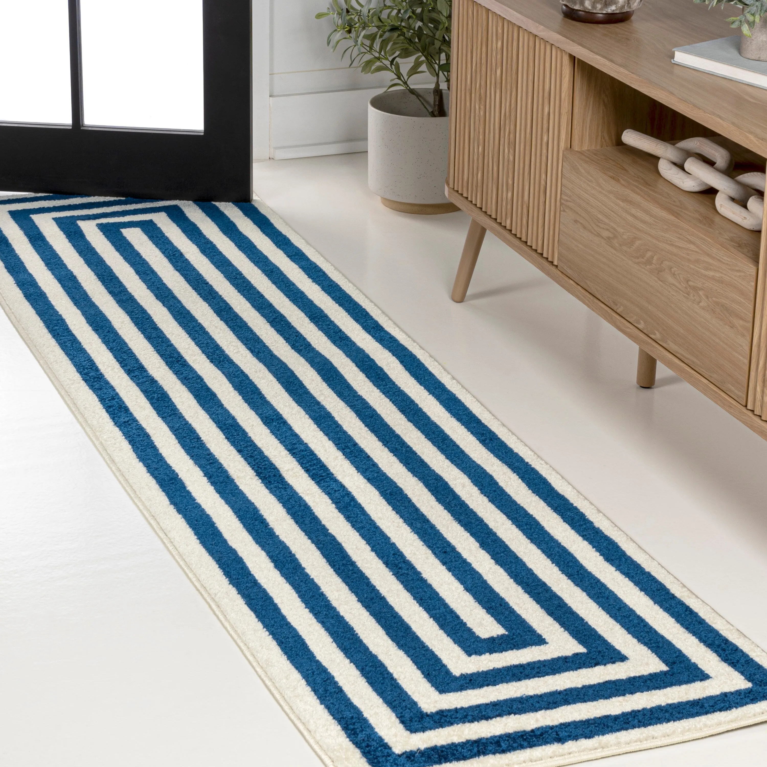 JONATHAN Y Olivier Modern Classic Mitre Stripe Brown/Ivory Rug