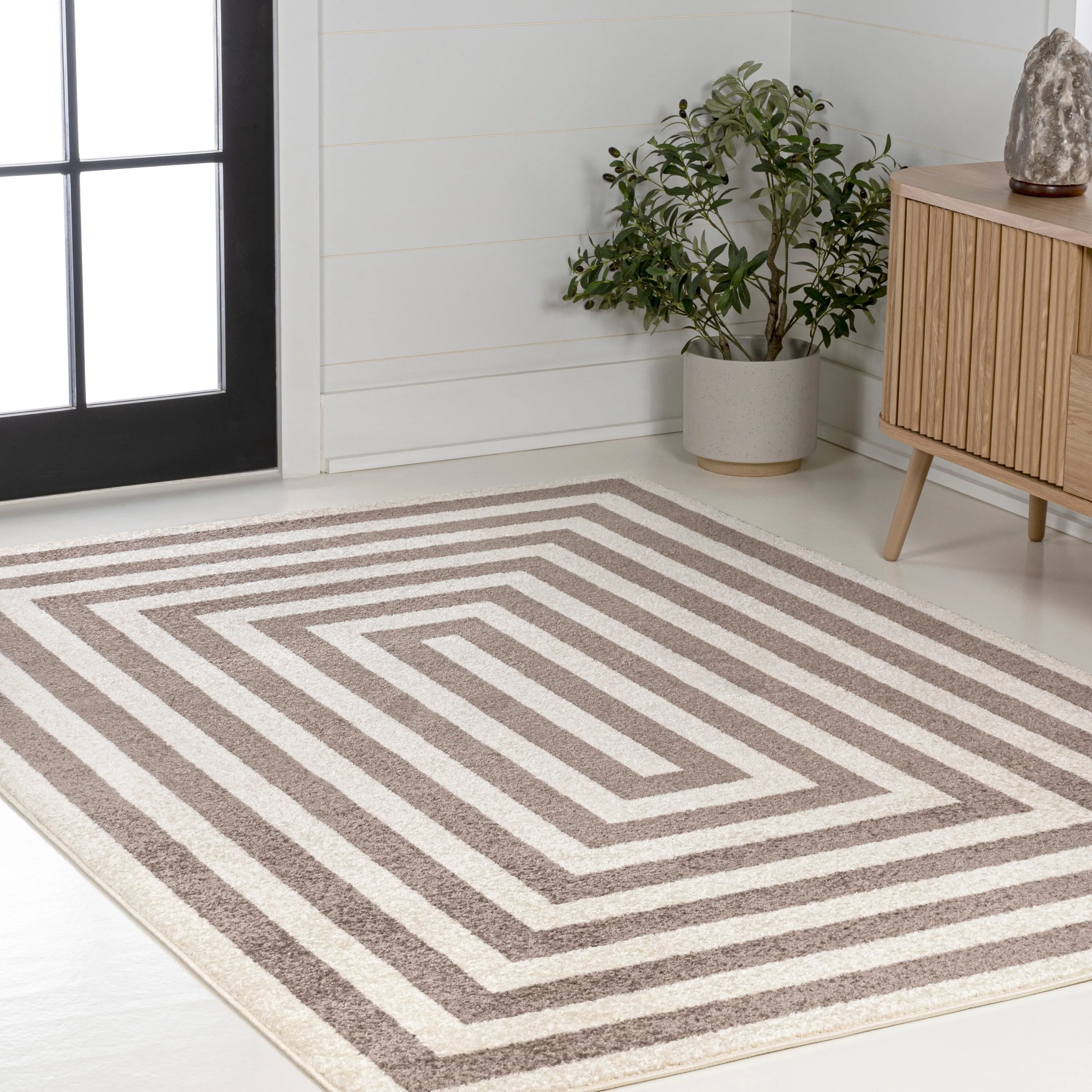 JONATHAN Y Olivier Modern Classic Mitre Stripe Brown/Ivory Rug