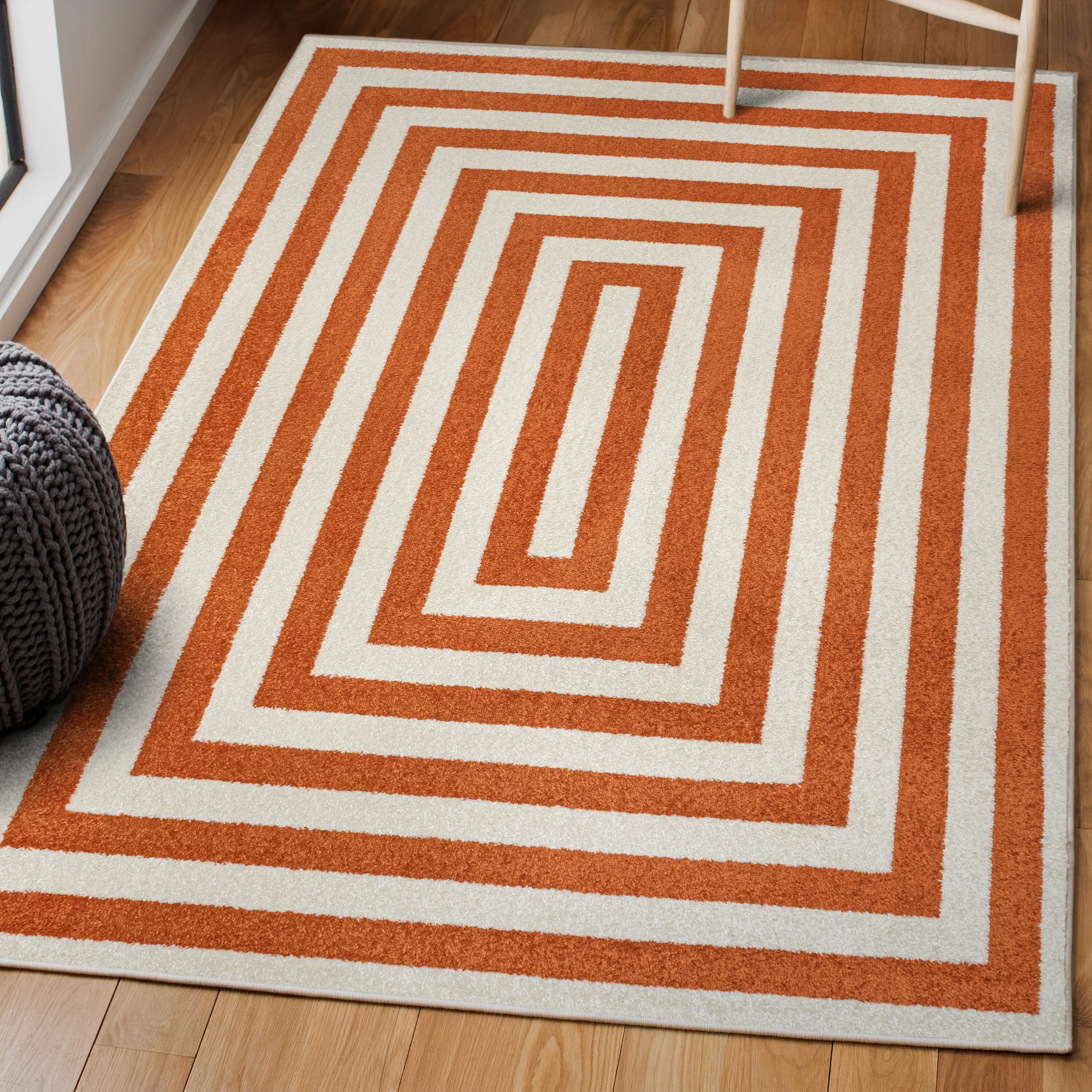 JONATHAN Y Olivier Modern Classic Mitre Stripe Brown/Ivory Rug