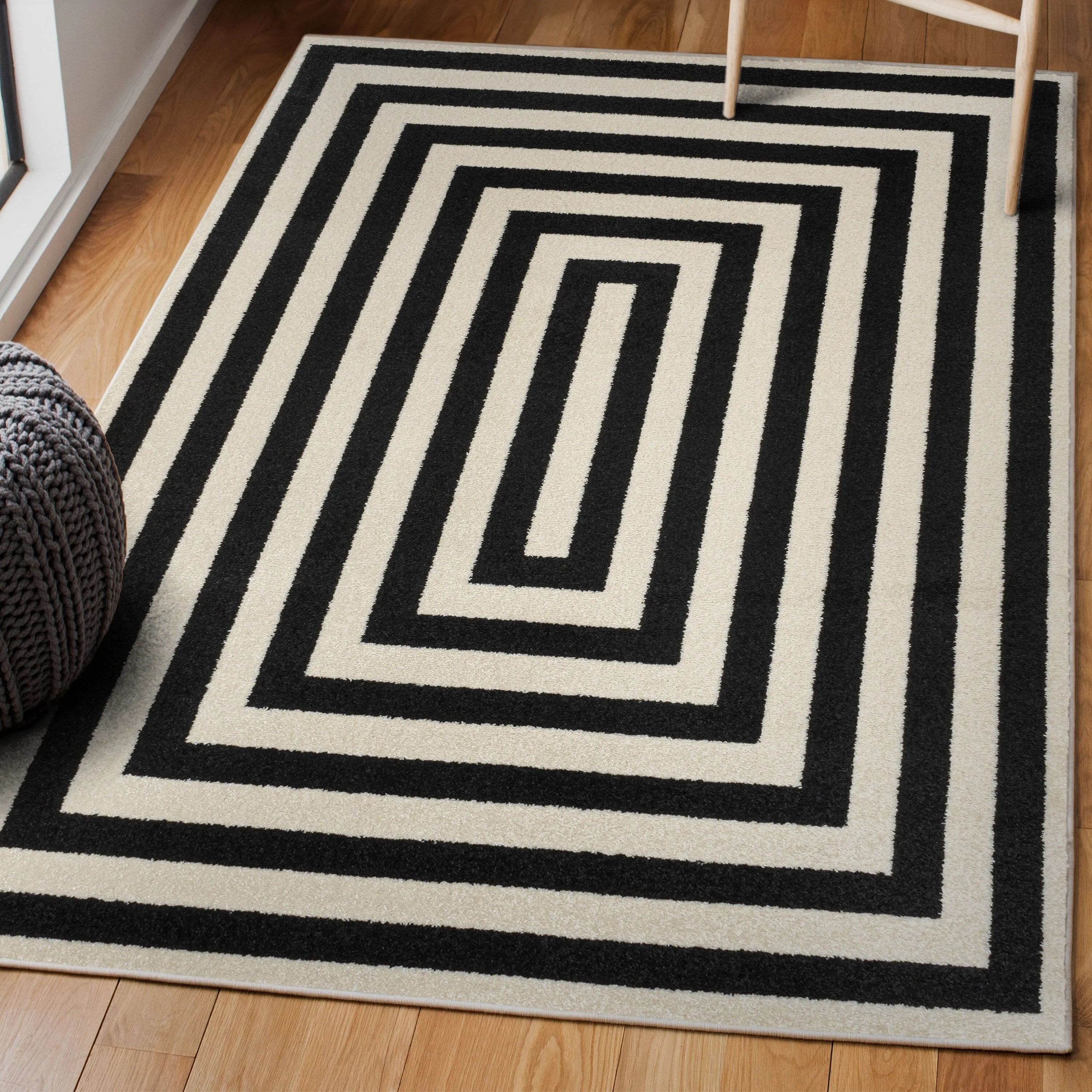 JONATHAN Y Olivier Modern Classic Mitre Stripe Brown/Ivory Rug