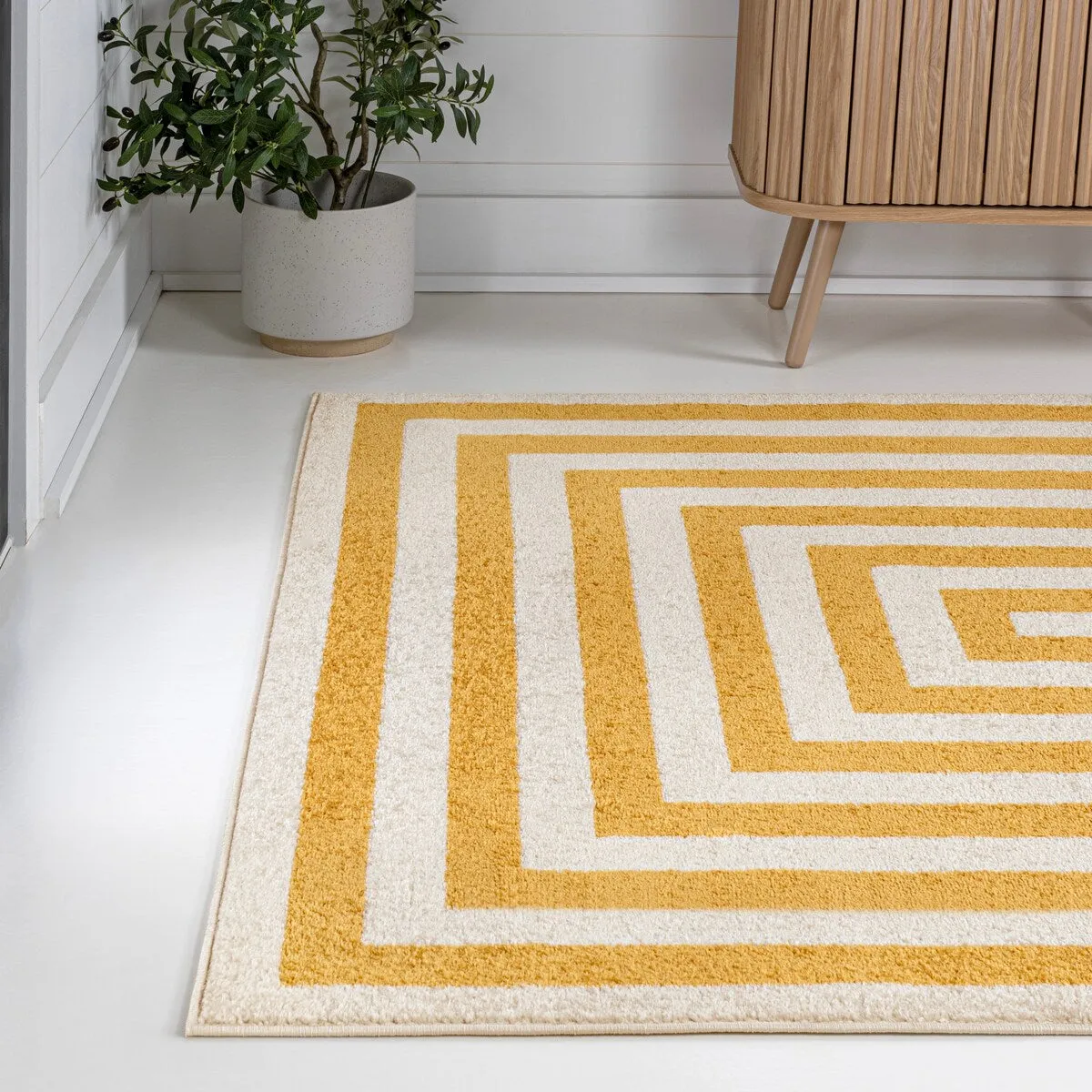 JONATHAN Y Olivier Modern Classic Mitre Stripe Brown/Ivory Rug