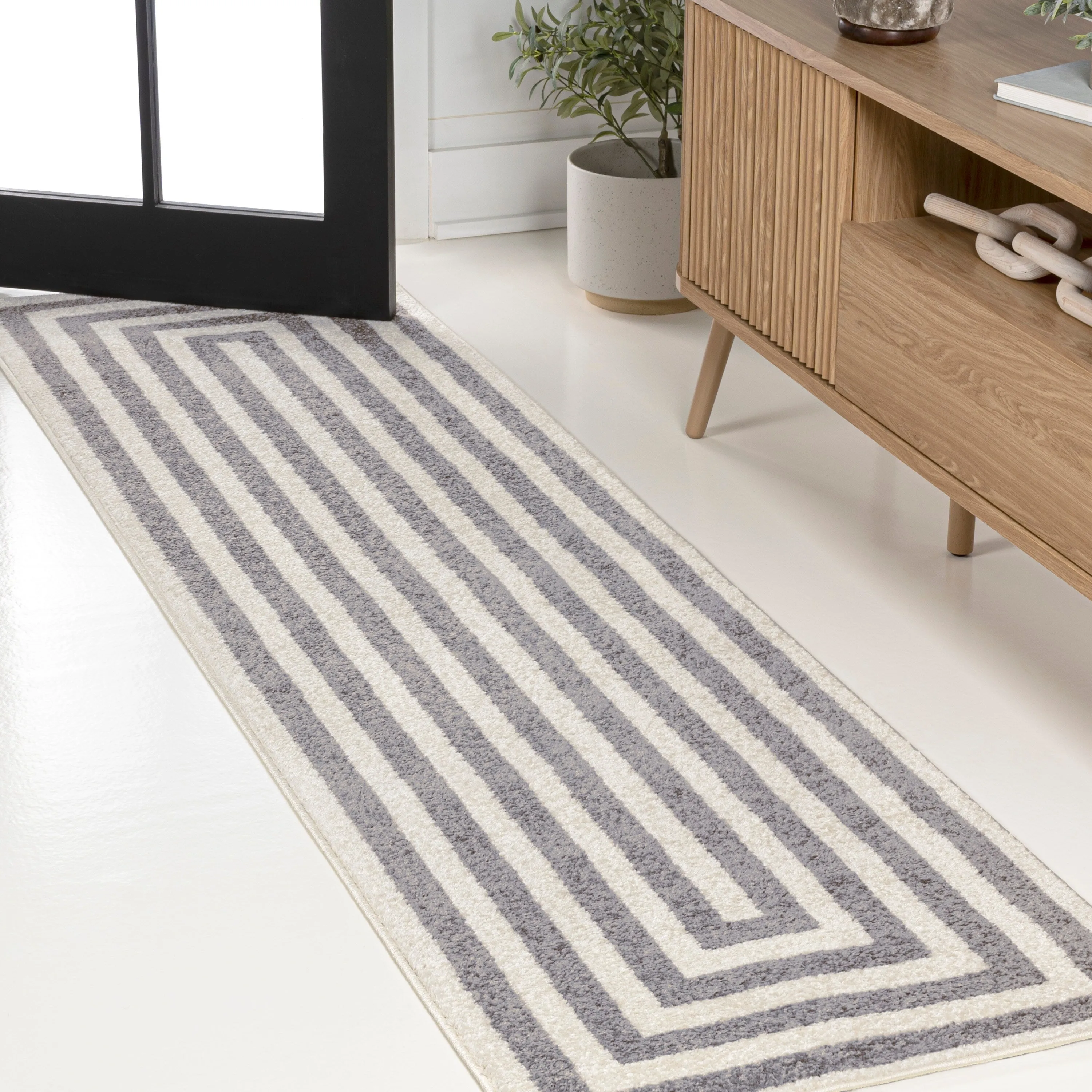 JONATHAN Y Olivier Modern Classic Mitre Stripe Brown/Ivory Rug