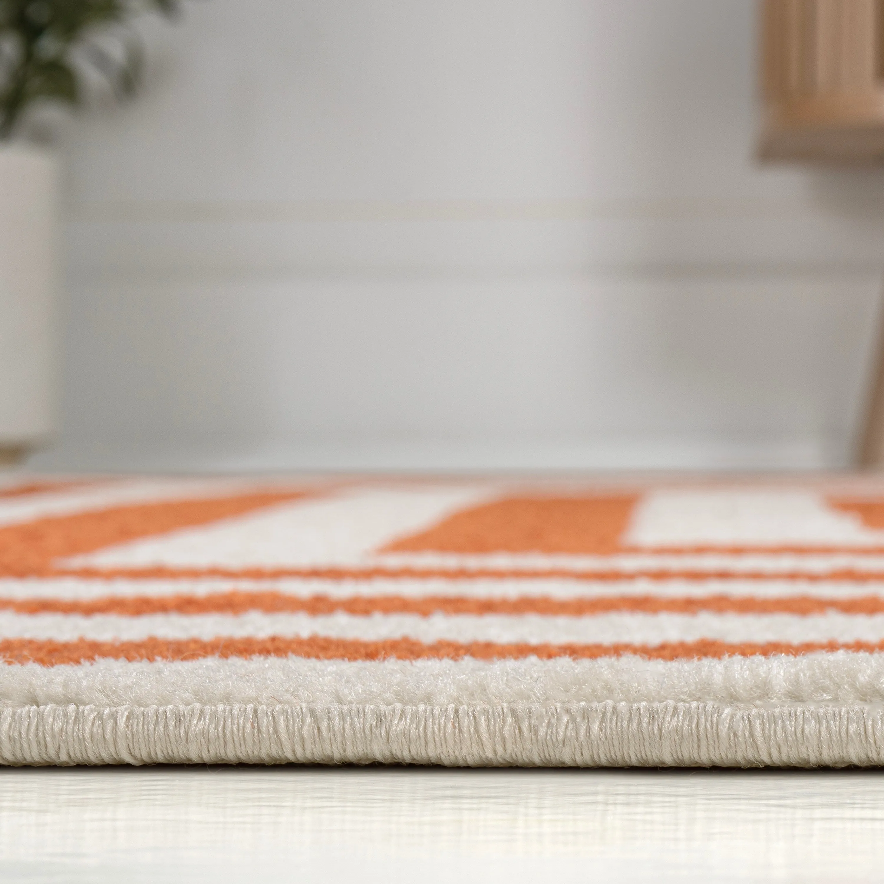 JONATHAN Y Olivier Modern Classic Mitre Stripe Brown/Ivory Rug