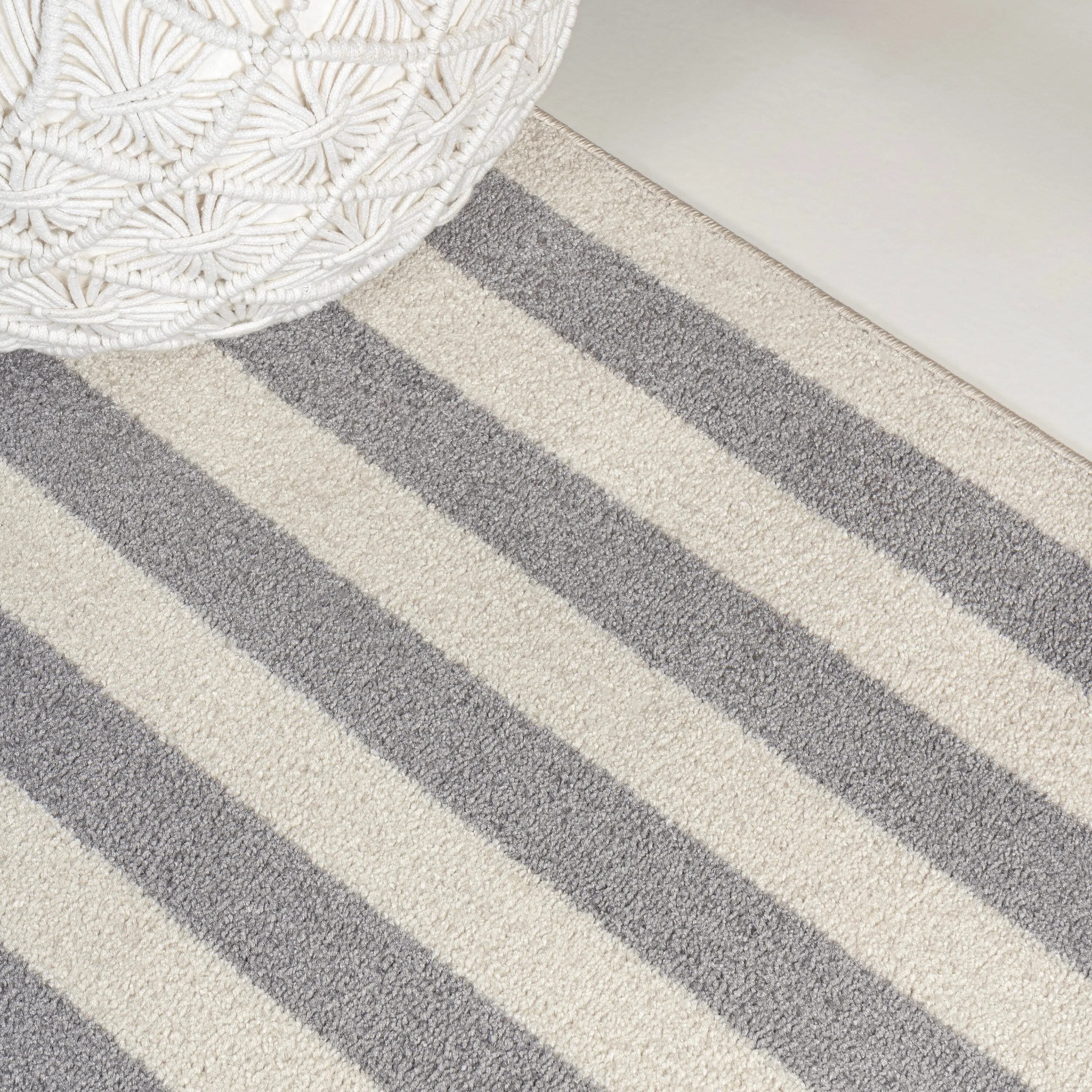 JONATHAN Y Olivier Modern Classic Mitre Stripe Brown/Ivory Rug