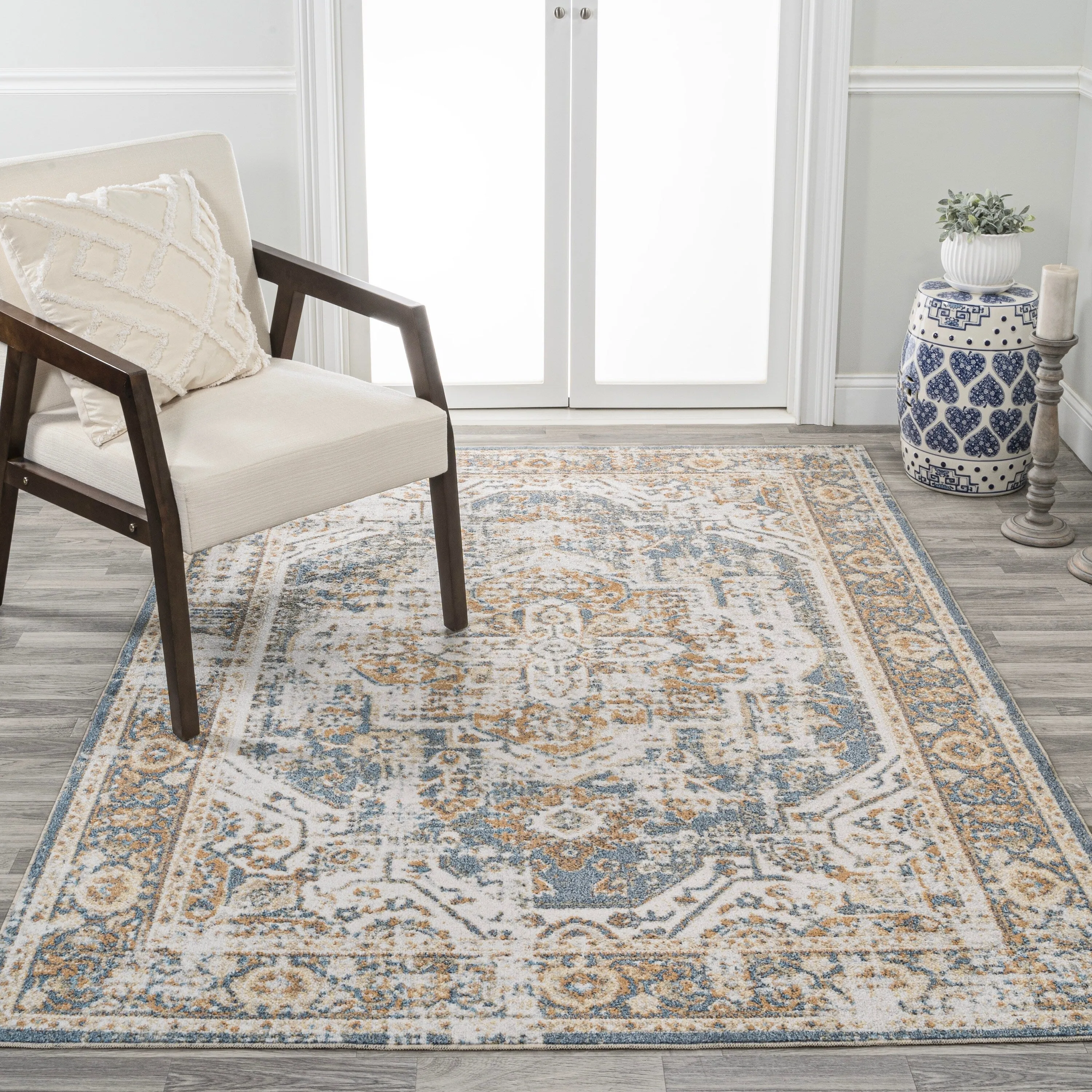 JONATHAN Y Pavel Bold Distressed Medallion Low-Pile Machine-Washable Area Rug