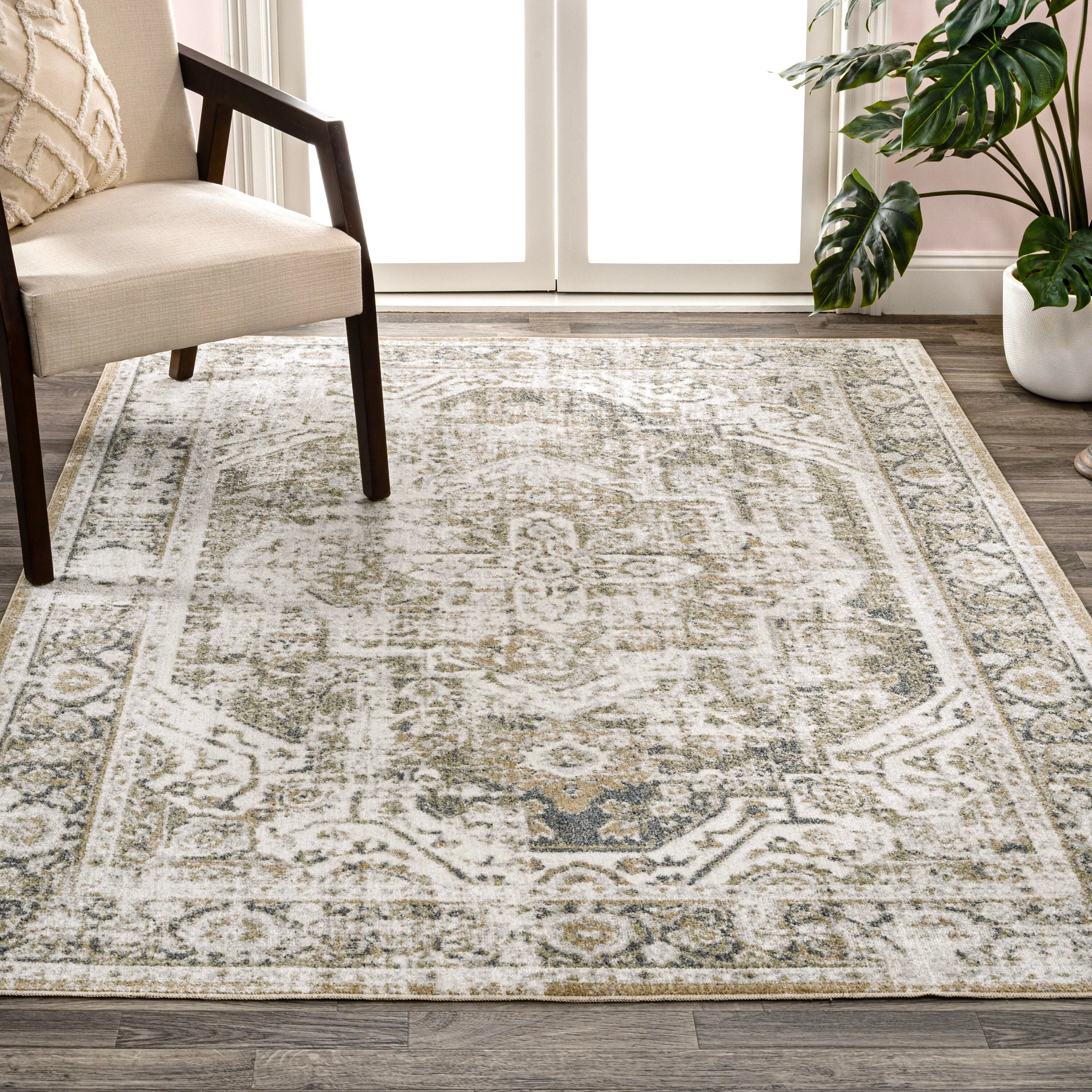 JONATHAN Y Pavel Bold Distressed Medallion Low-Pile Machine-Washable Area Rug