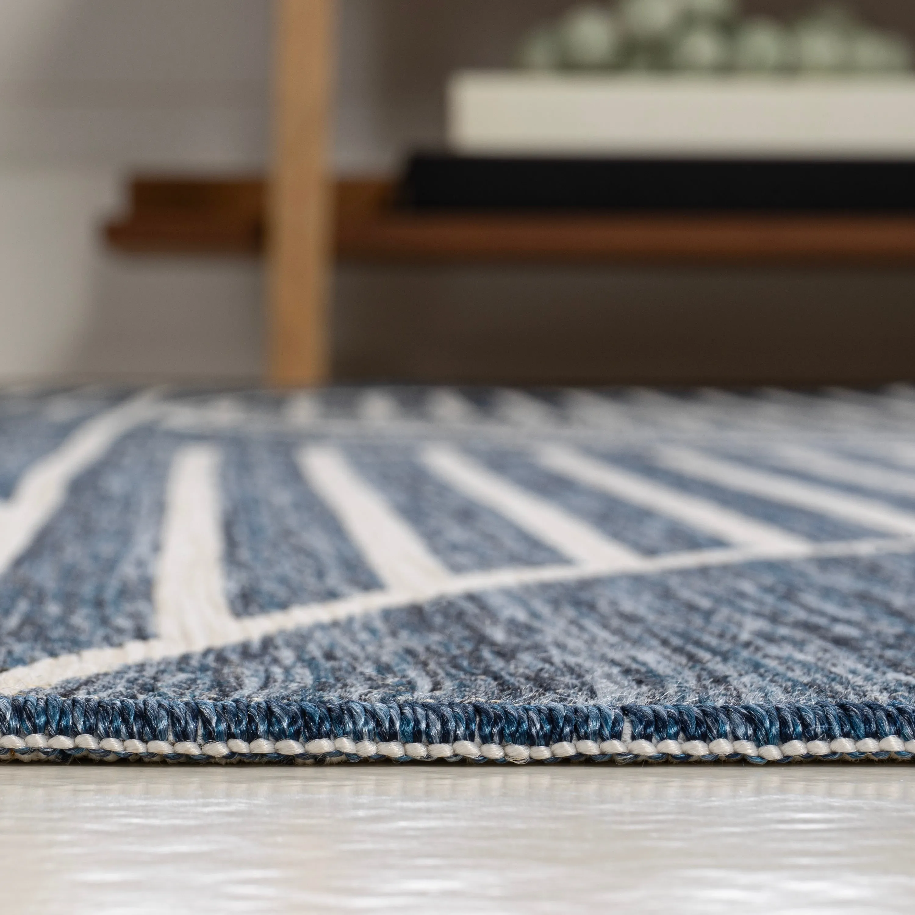 JONATHAN Y Reversible Biot Mid-Century Modern Geometric Lines Machine-Washable Navy/Cream Indoor/Outdoor Area Rug