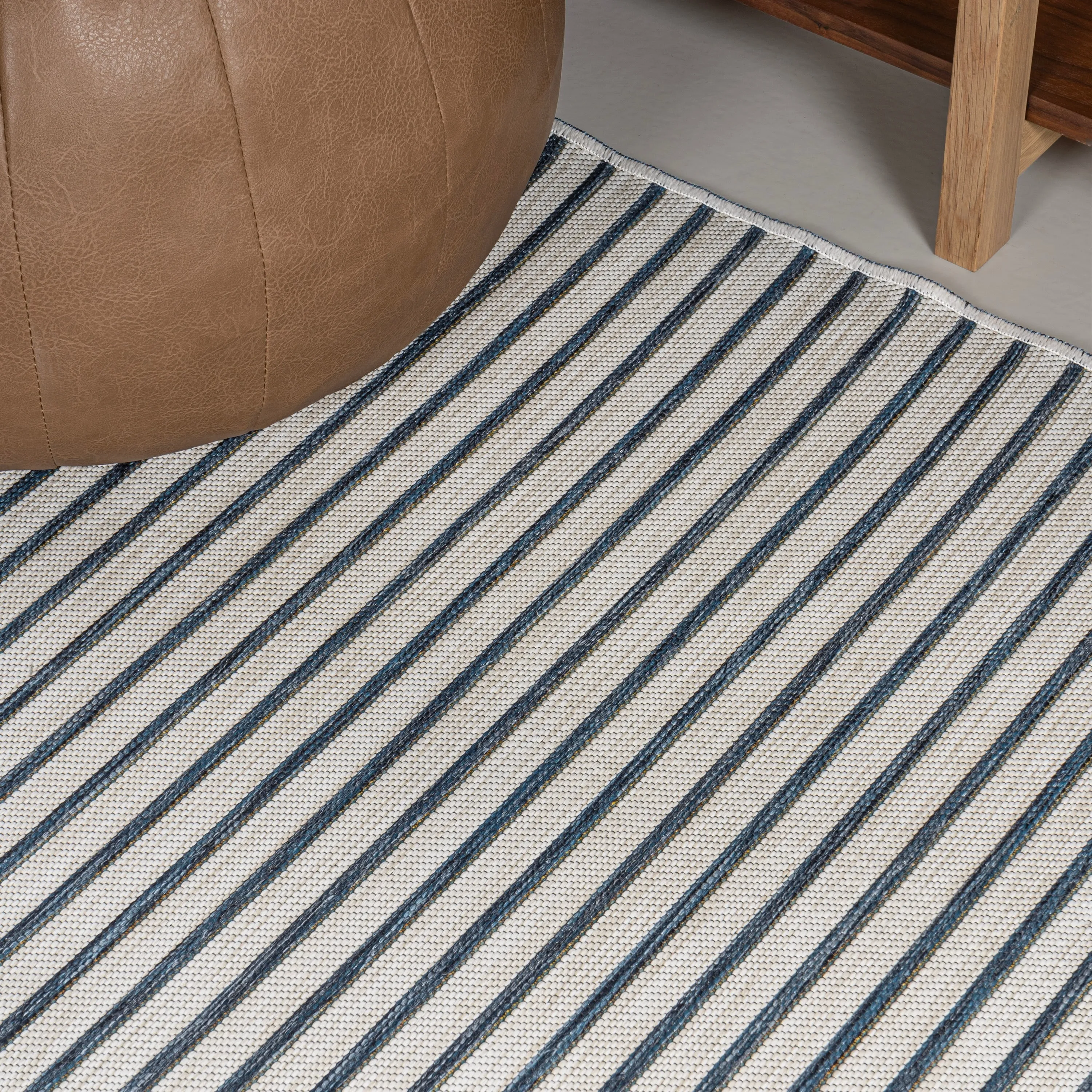 JONATHAN Y Reversible Pollux Classic Coastal Pinstripe Machine-Washable Navy/Cream Indoor/Outdoor Area Rug