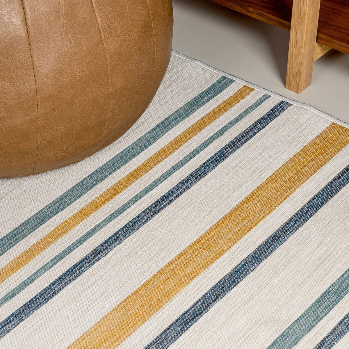 JONATHAN Y Reversible Zephyr Classic Coastal Ticking Stripe Machine-Washable Cream/Navy Indoor/Outdoor Rug