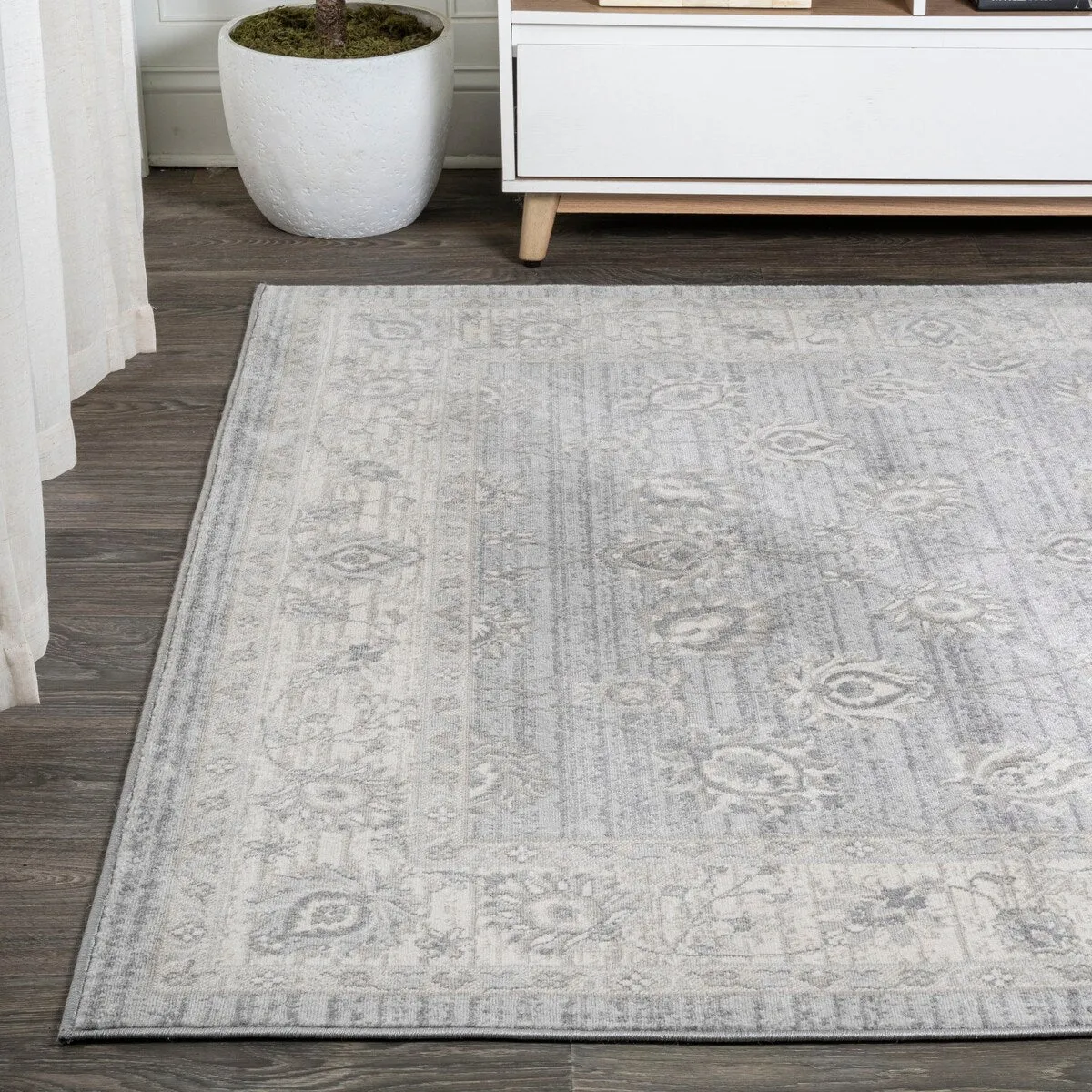 JONATHAN Y Traditional Persian Vintage Moroccan Area Rug