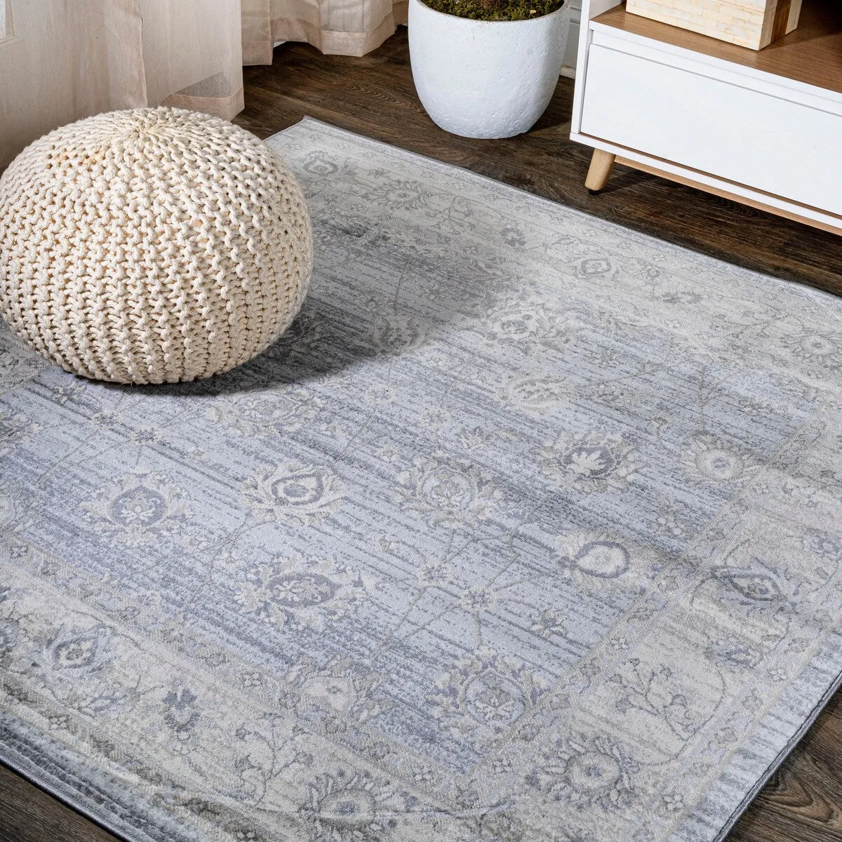 JONATHAN Y Traditional Persian Vintage Moroccan Area Rug