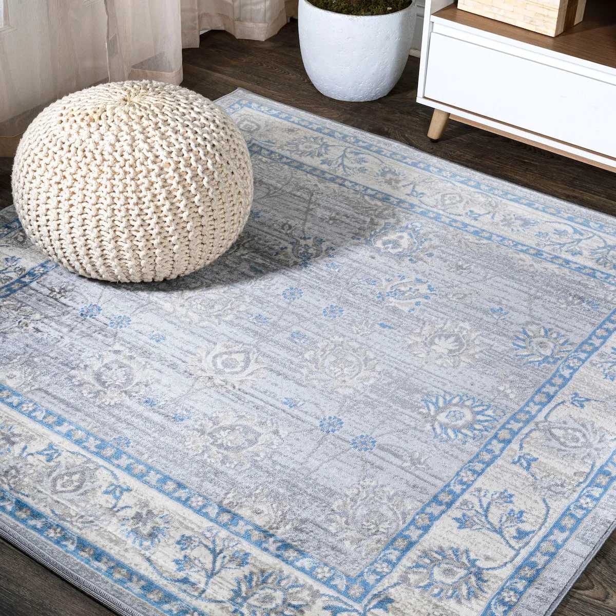 JONATHAN Y Traditional Persian Vintage Moroccan Area Rug