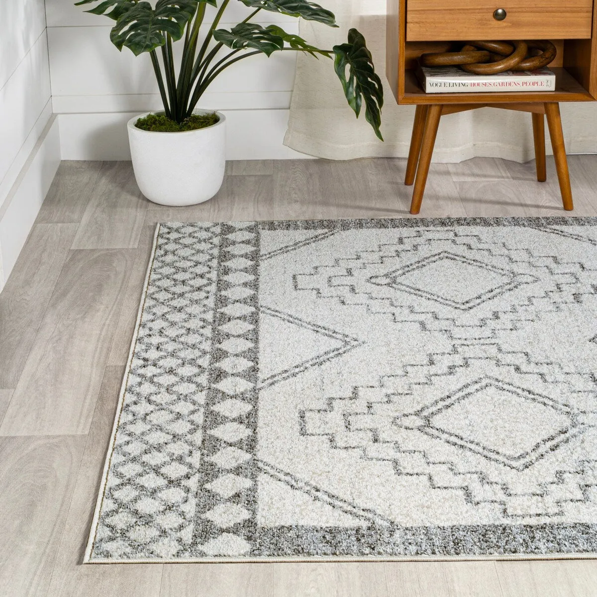 JONATHAN Y Williamsburg Moroccan Beni Souk Area Rug