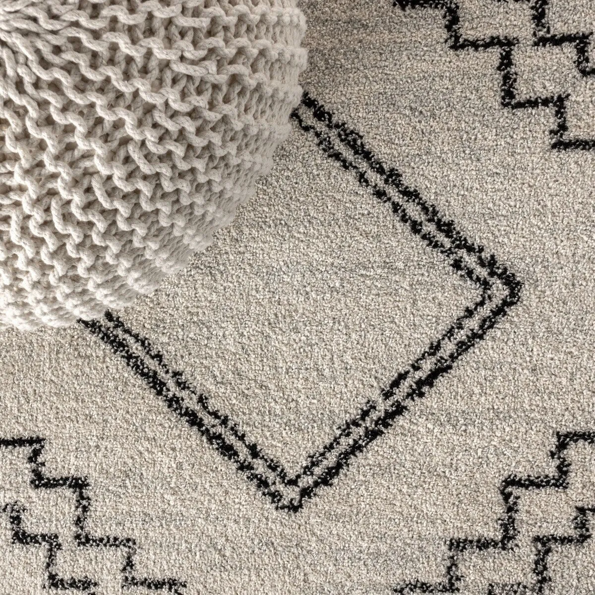 JONATHAN Y Williamsburg Moroccan Beni Souk Area Rug
