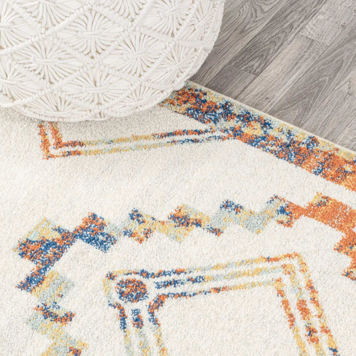 JONATHAN Y Williamsburg Moroccan Beni Souk Area Rug