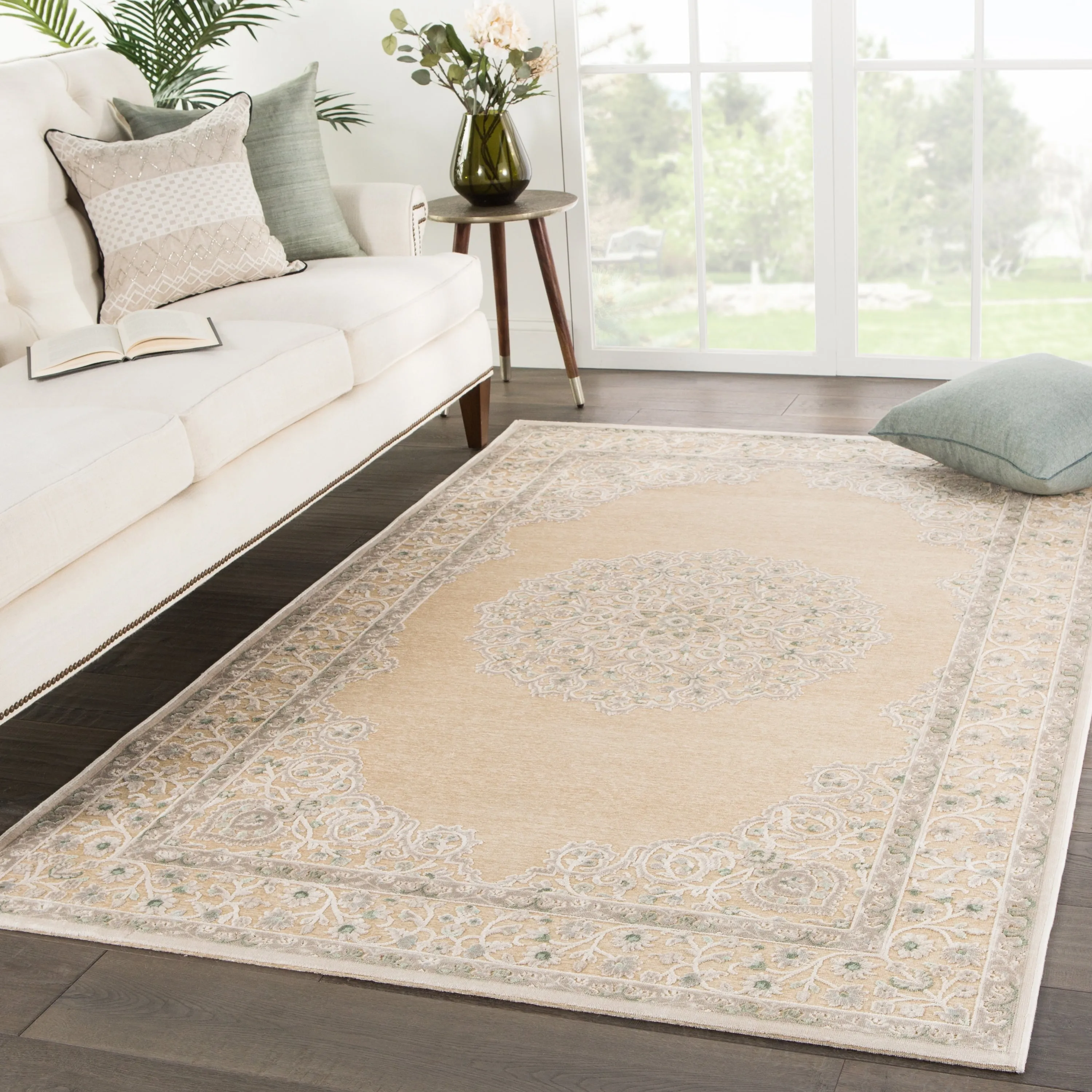Juniper Home Fables Collection Oriental Medallion Area Rug