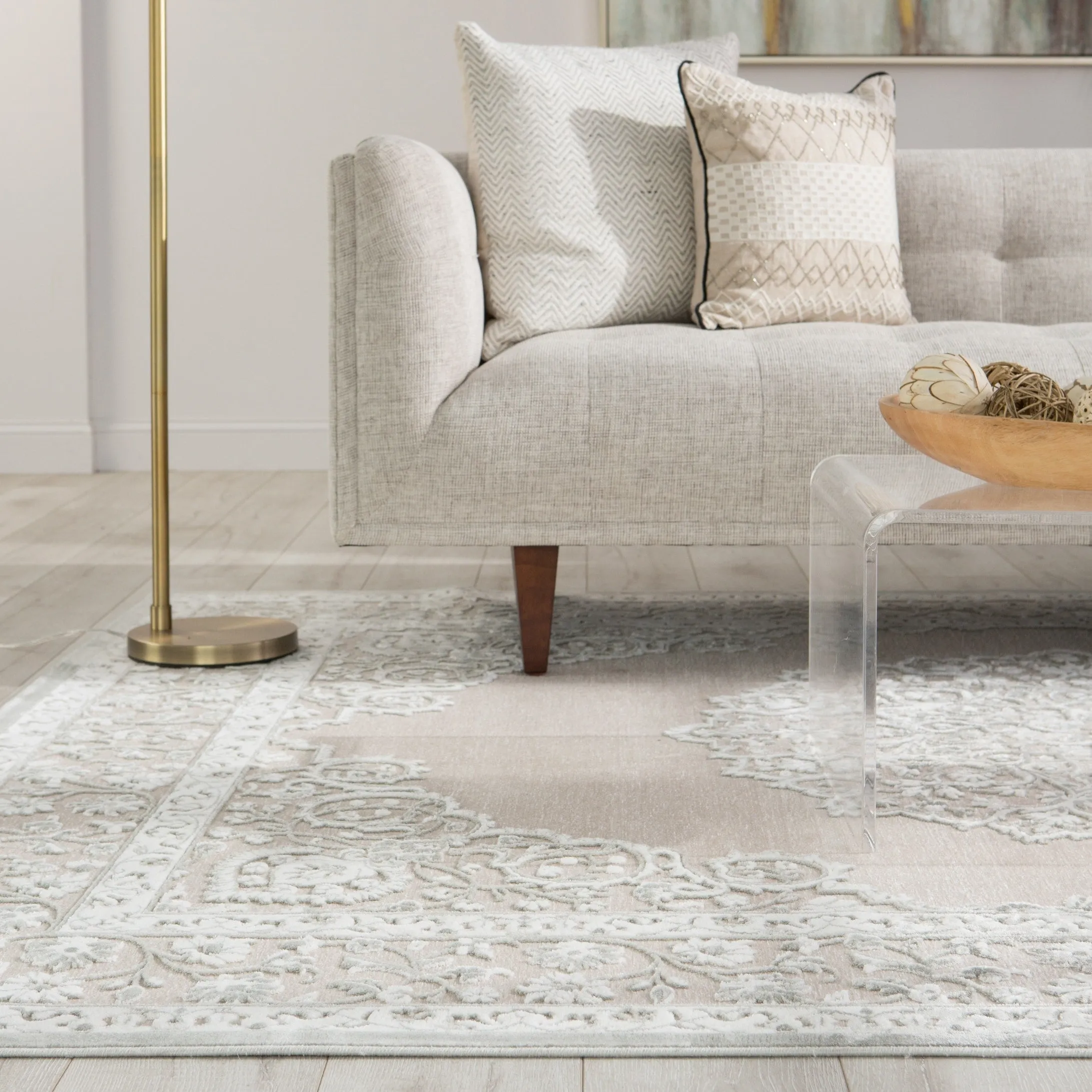 Juniper Home Fables Collection Oriental Medallion Area Rug