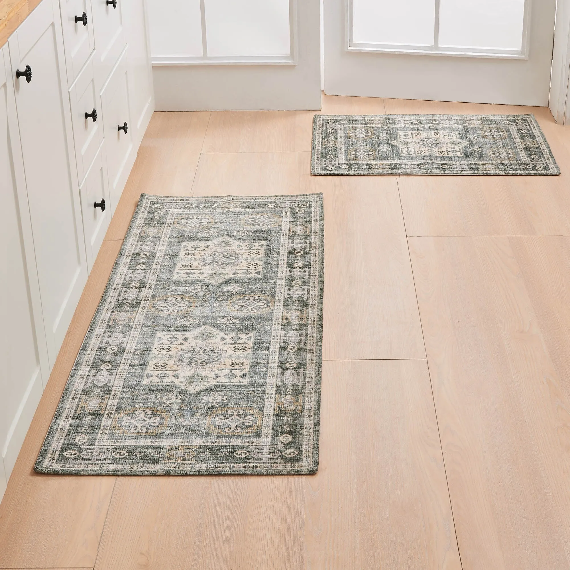 Linery & Co. Machine Washable Slip Resistant Vintage Patterned Accent Rugs