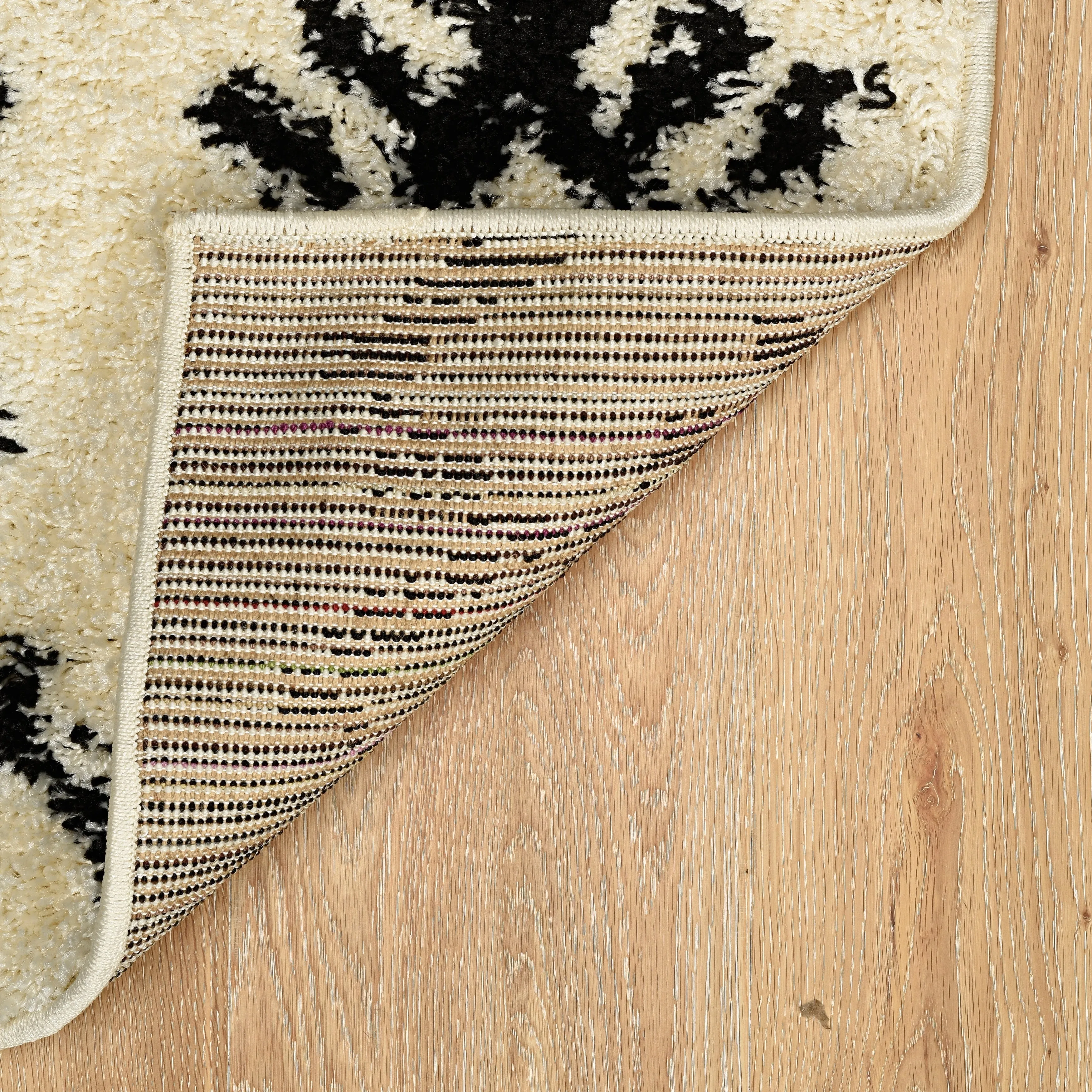 Linon Moroccan Mekenes Rug