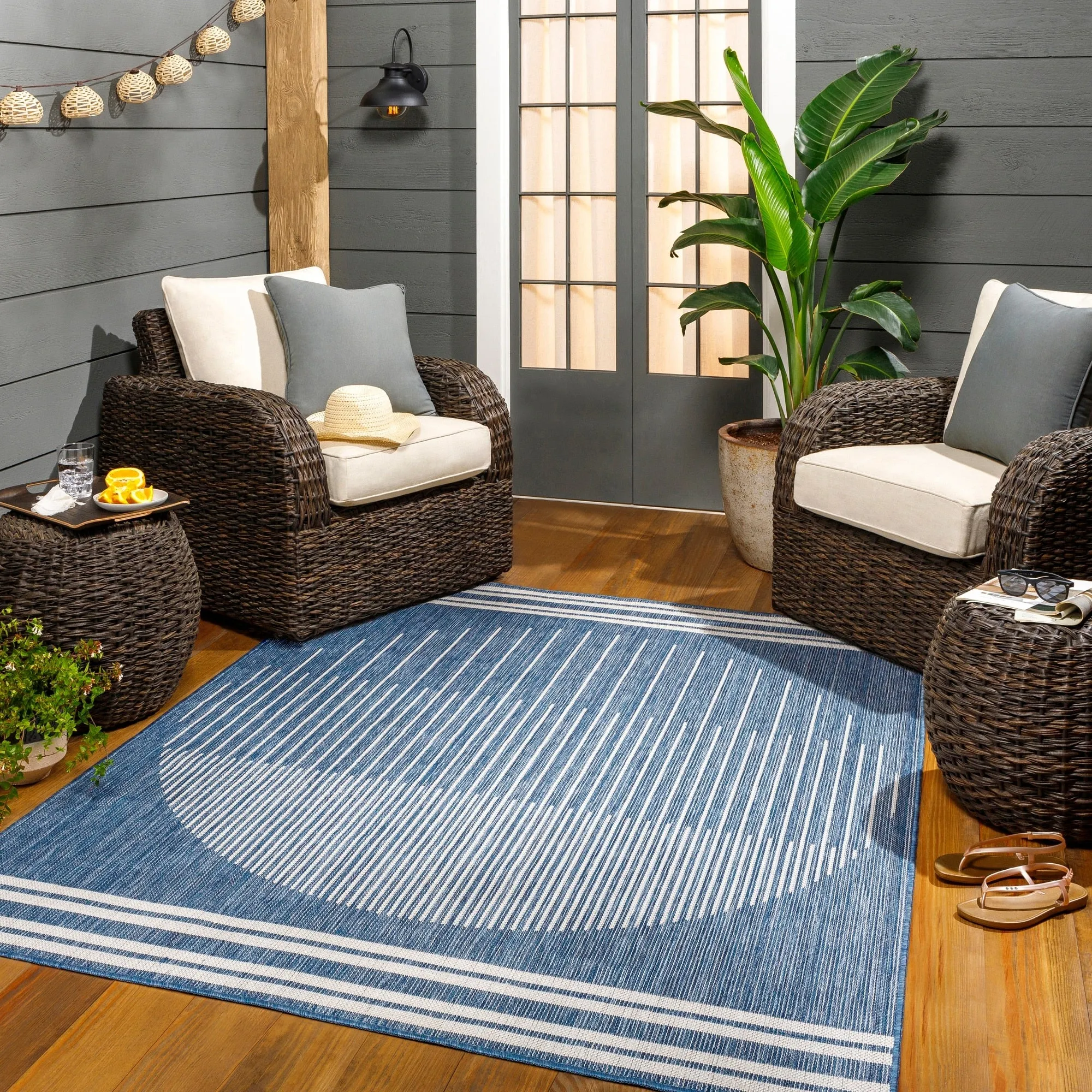 Livabliss Amesbury Indoor/ Outdoor Mod Geometric Area Rug